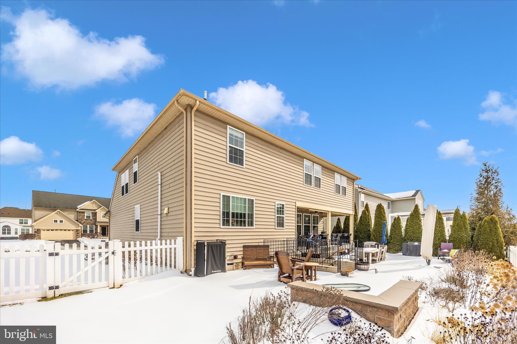 LINTON AT BALLENGER - Residential