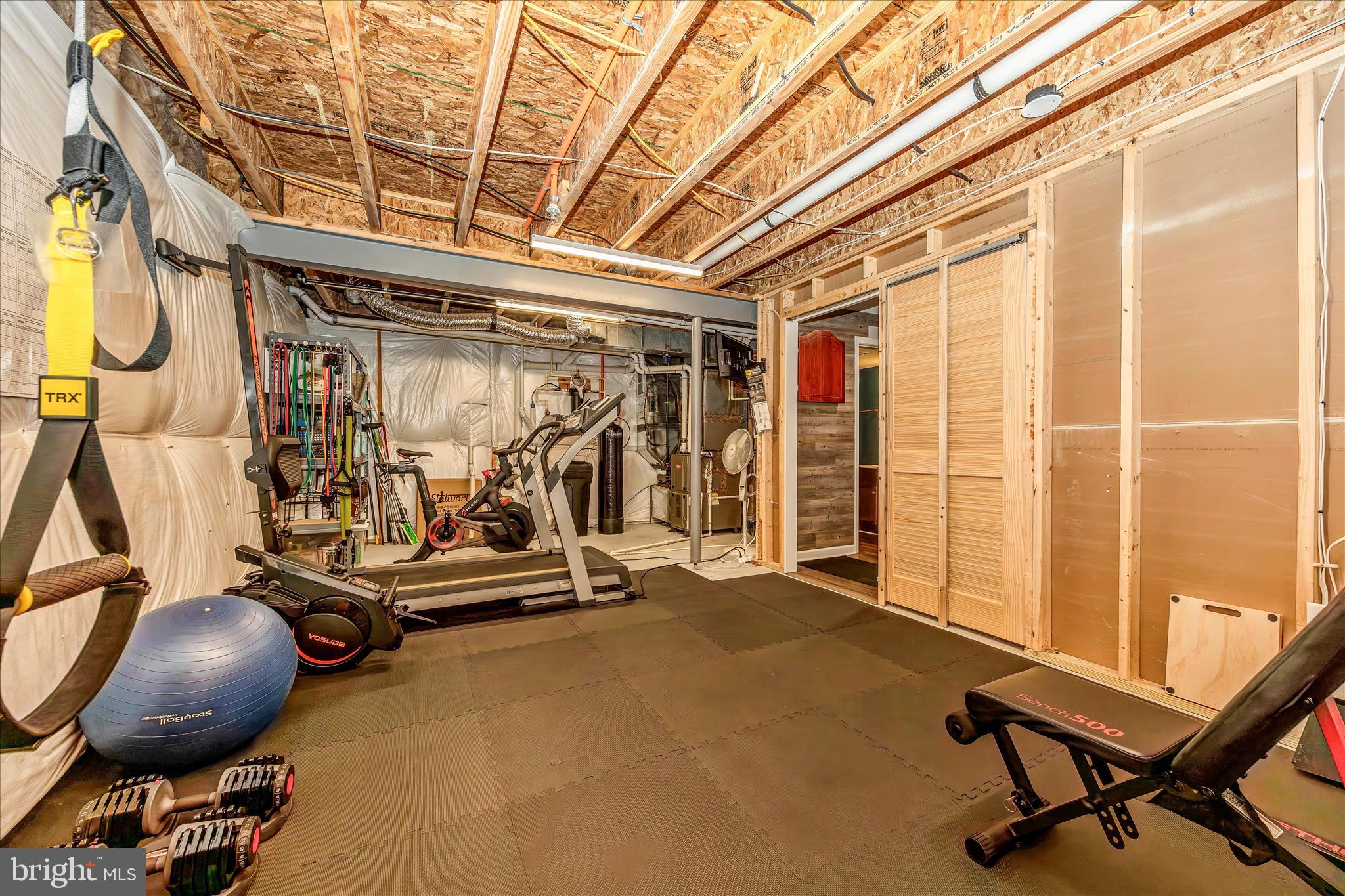 LINTON AT BALLENGER - Residential