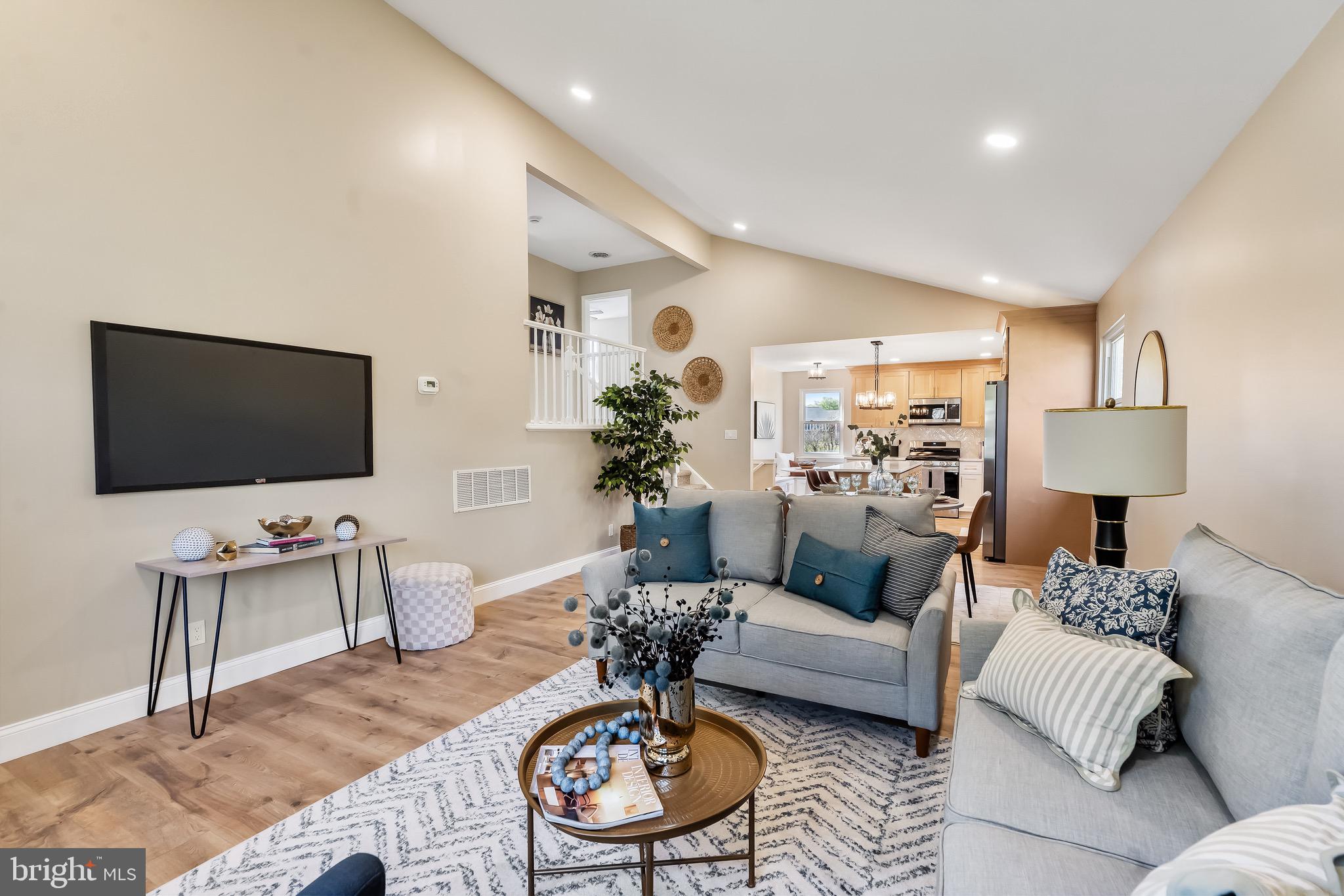 18 MANITOBA TRAIL