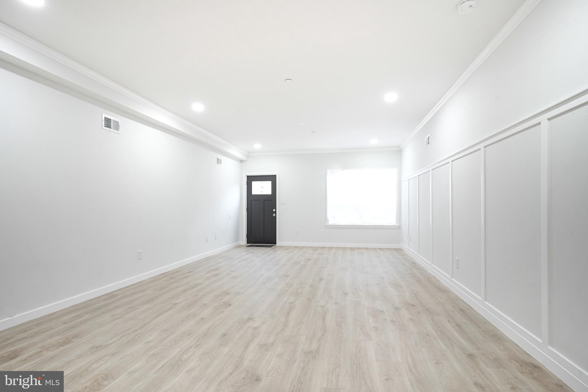 PASSYUNK SQUARE - Residential