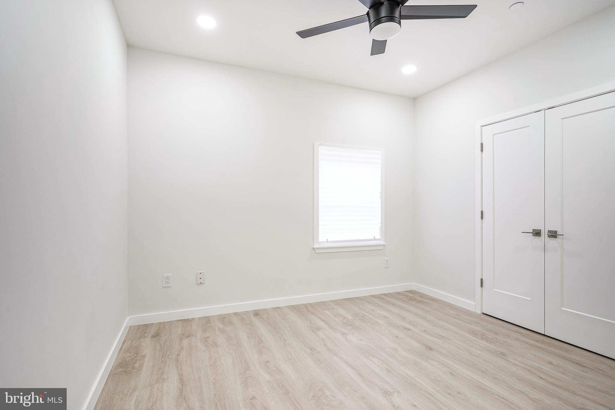 PASSYUNK SQUARE - Residential