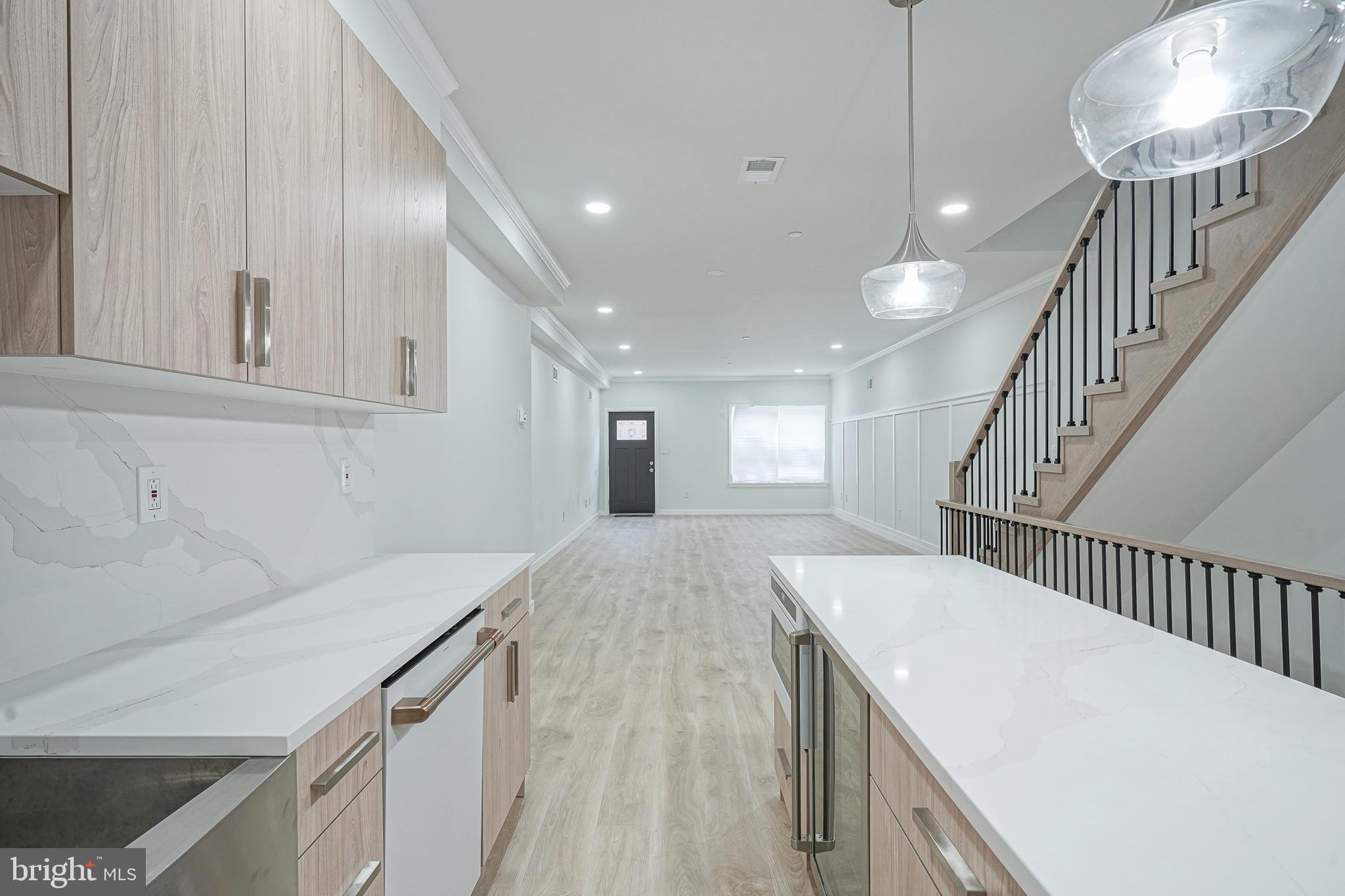 PASSYUNK SQUARE - Residential