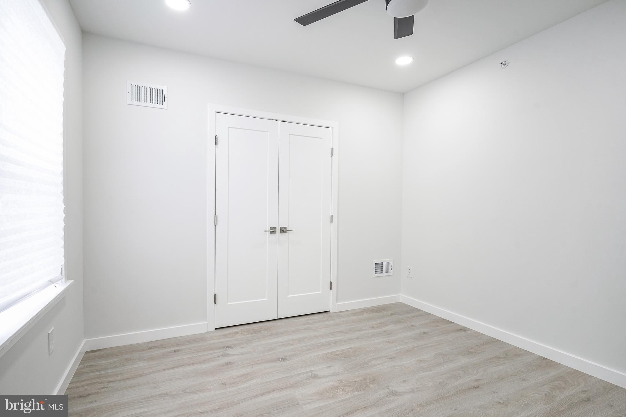 PASSYUNK SQUARE - Residential