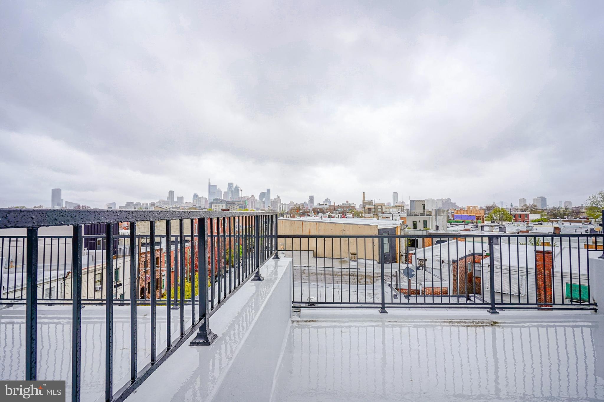 PASSYUNK SQUARE - Residential