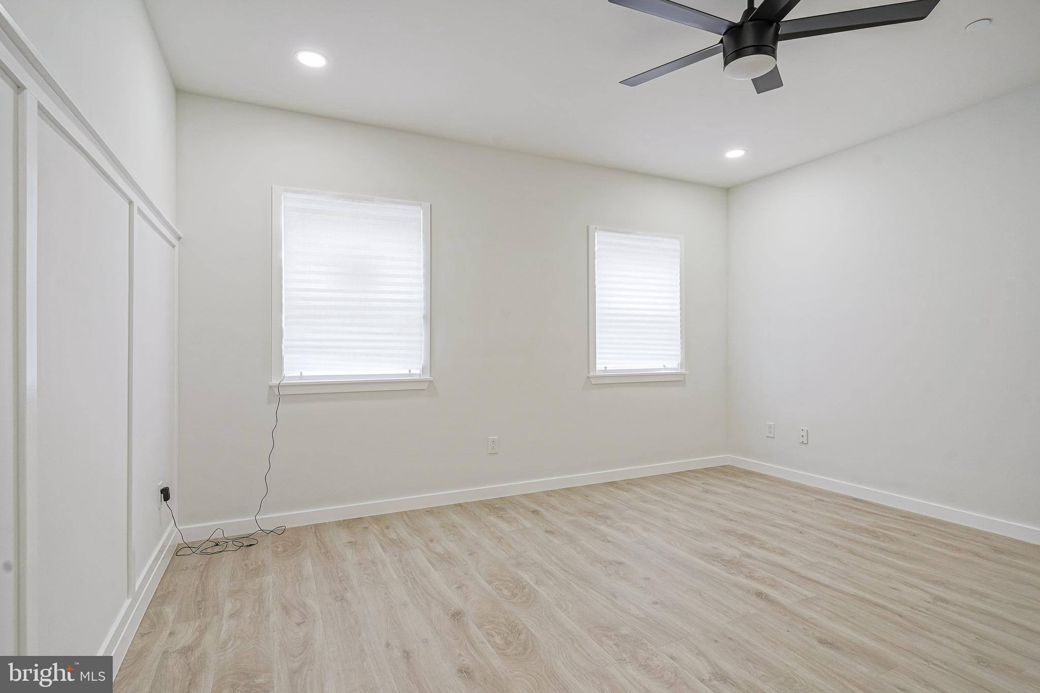 PASSYUNK SQUARE - Residential