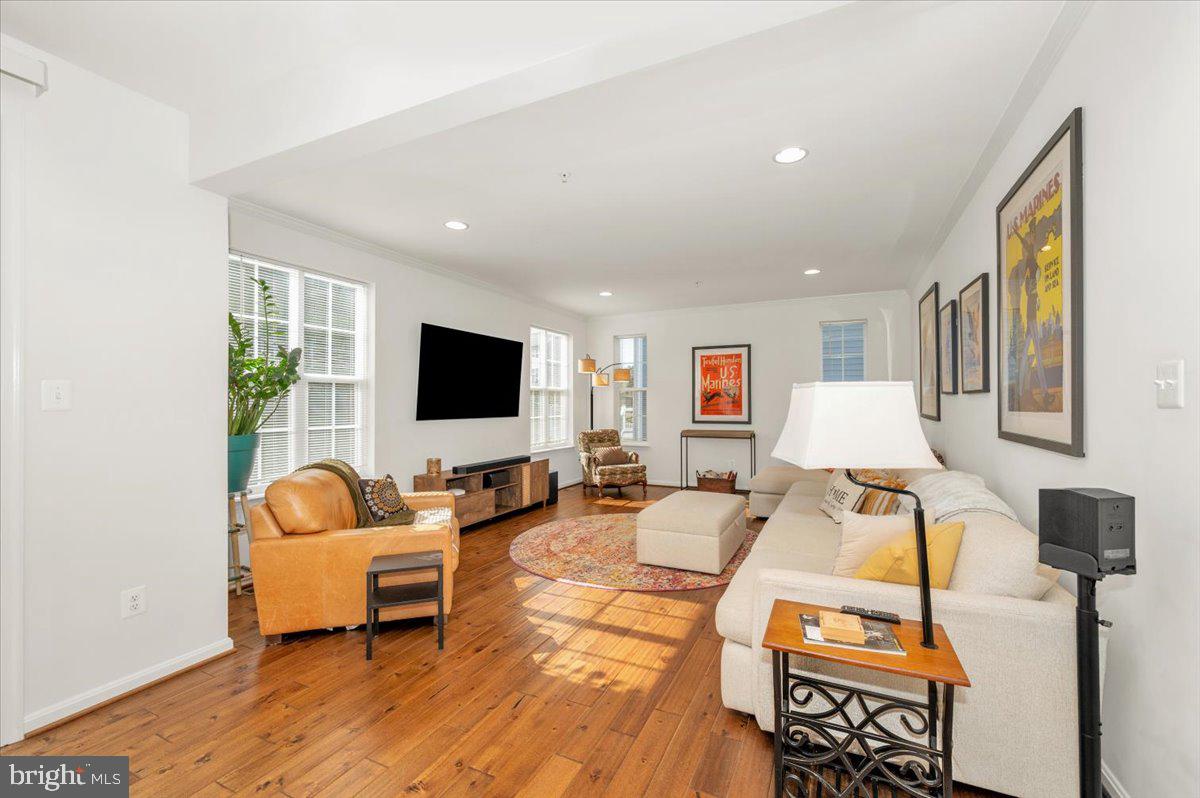 ELDERSBURG - Residential