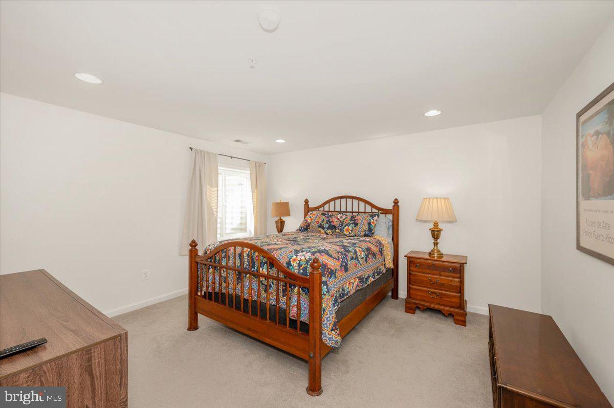 ELDERSBURG - Residential