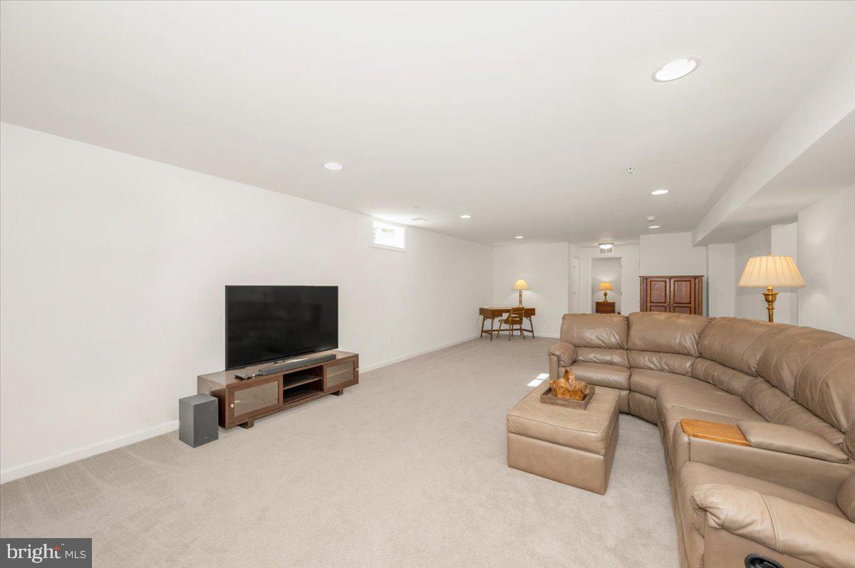 ELDERSBURG - Residential