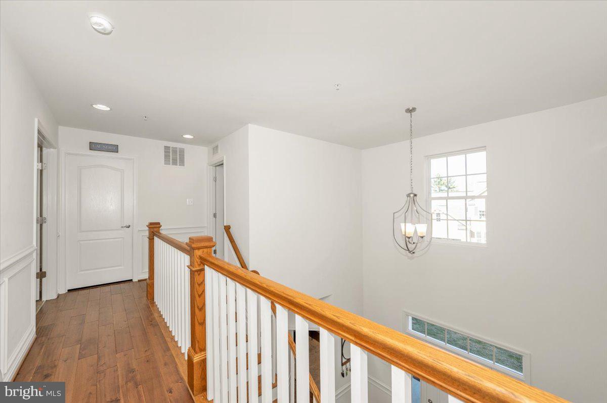 ELDERSBURG - Residential