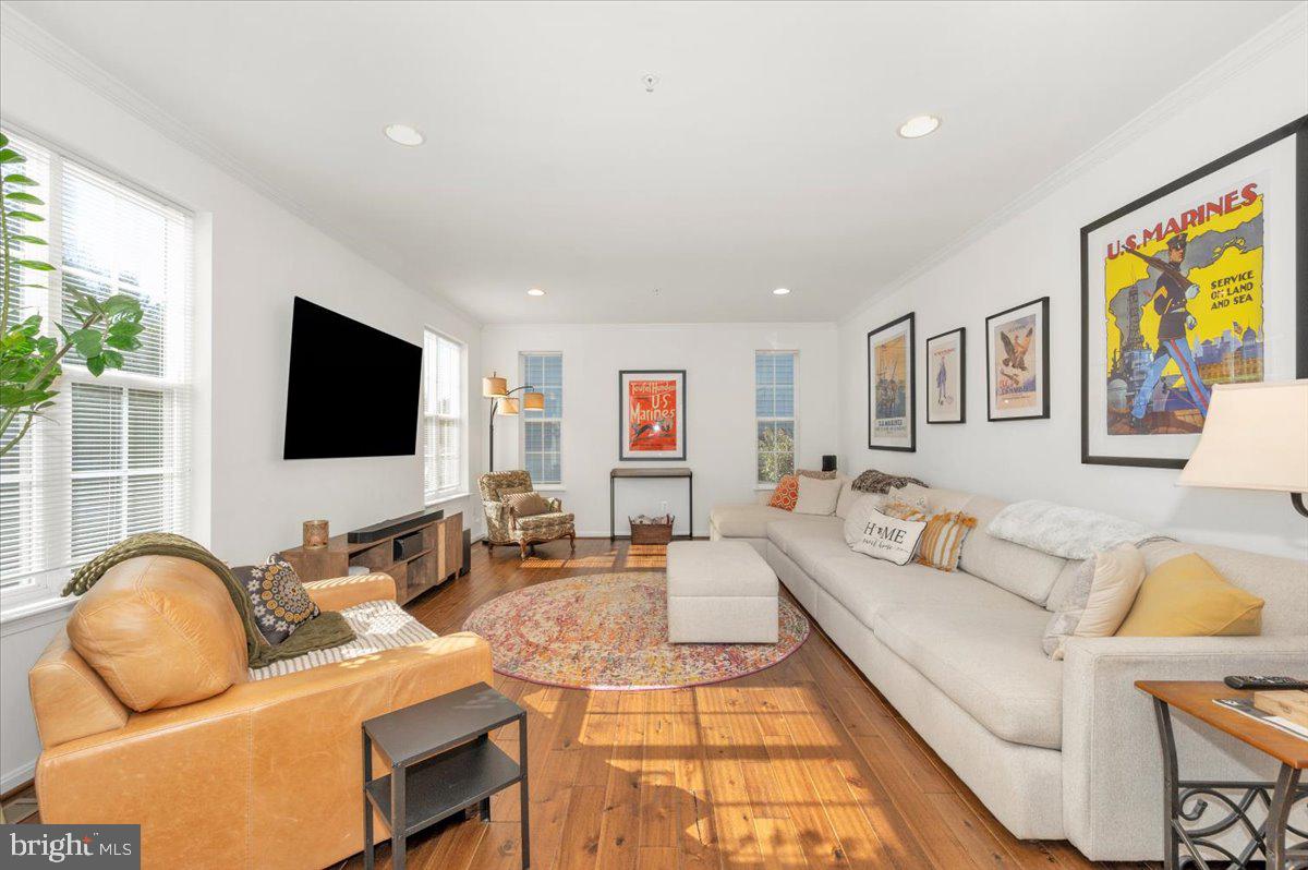 ELDERSBURG - Residential