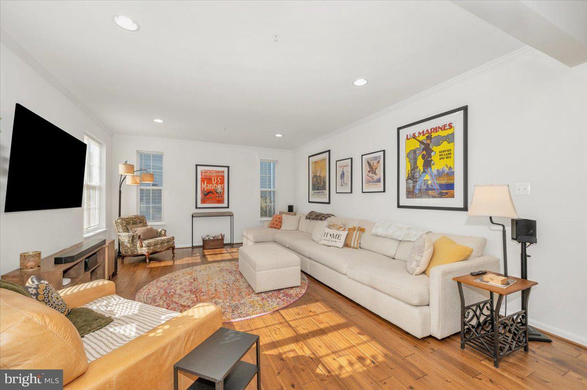 ELDERSBURG - Residential