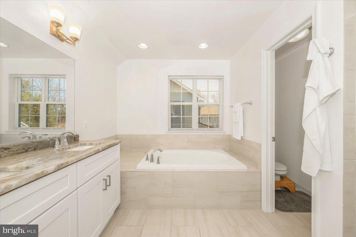 ELDERSBURG - Residential