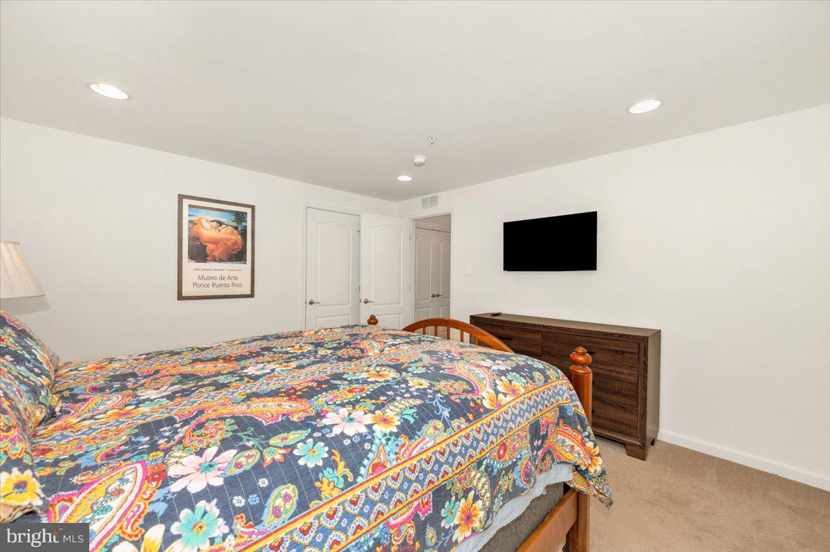 ELDERSBURG - Residential