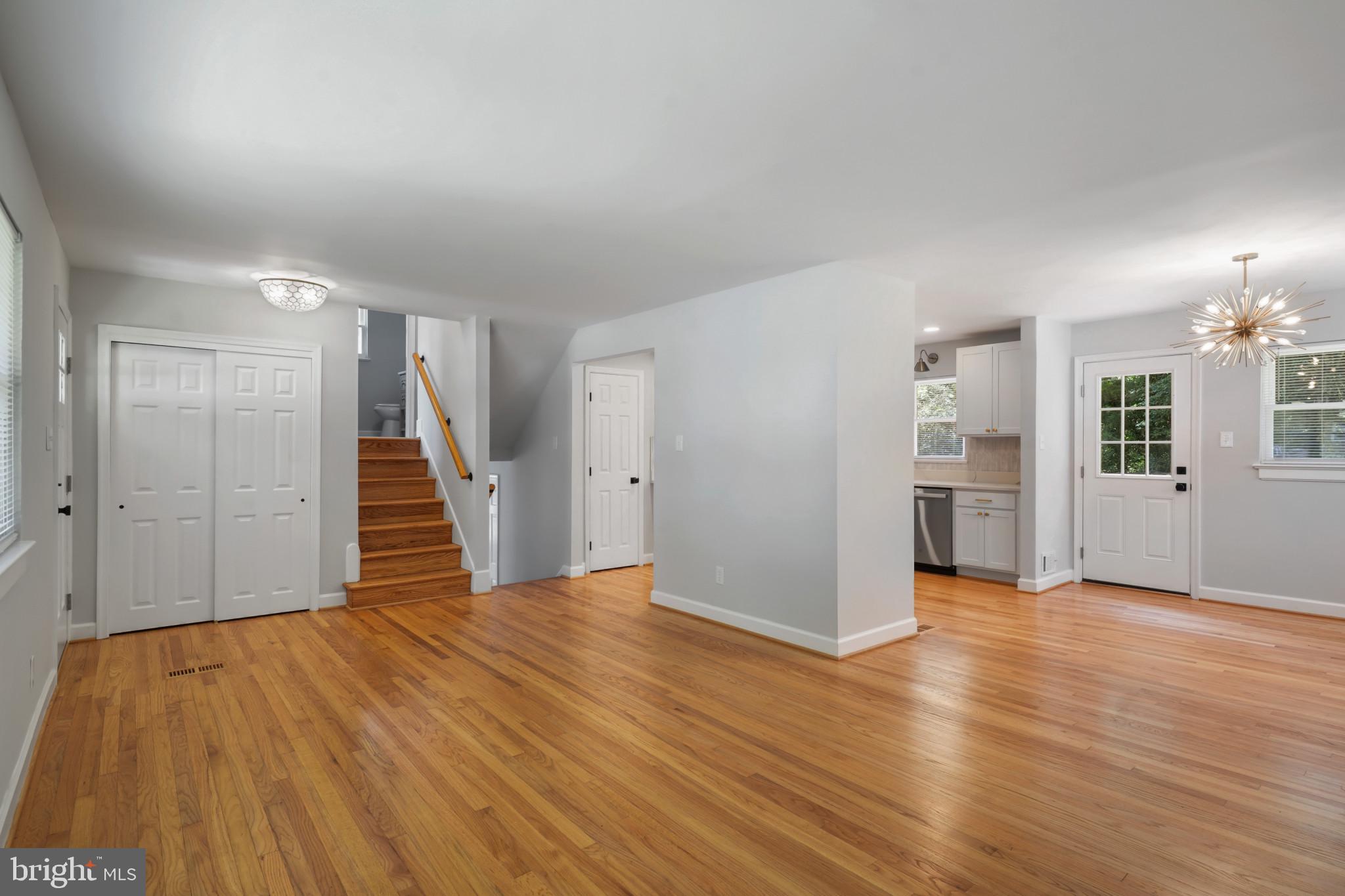 GREENACRES - Residential Lease