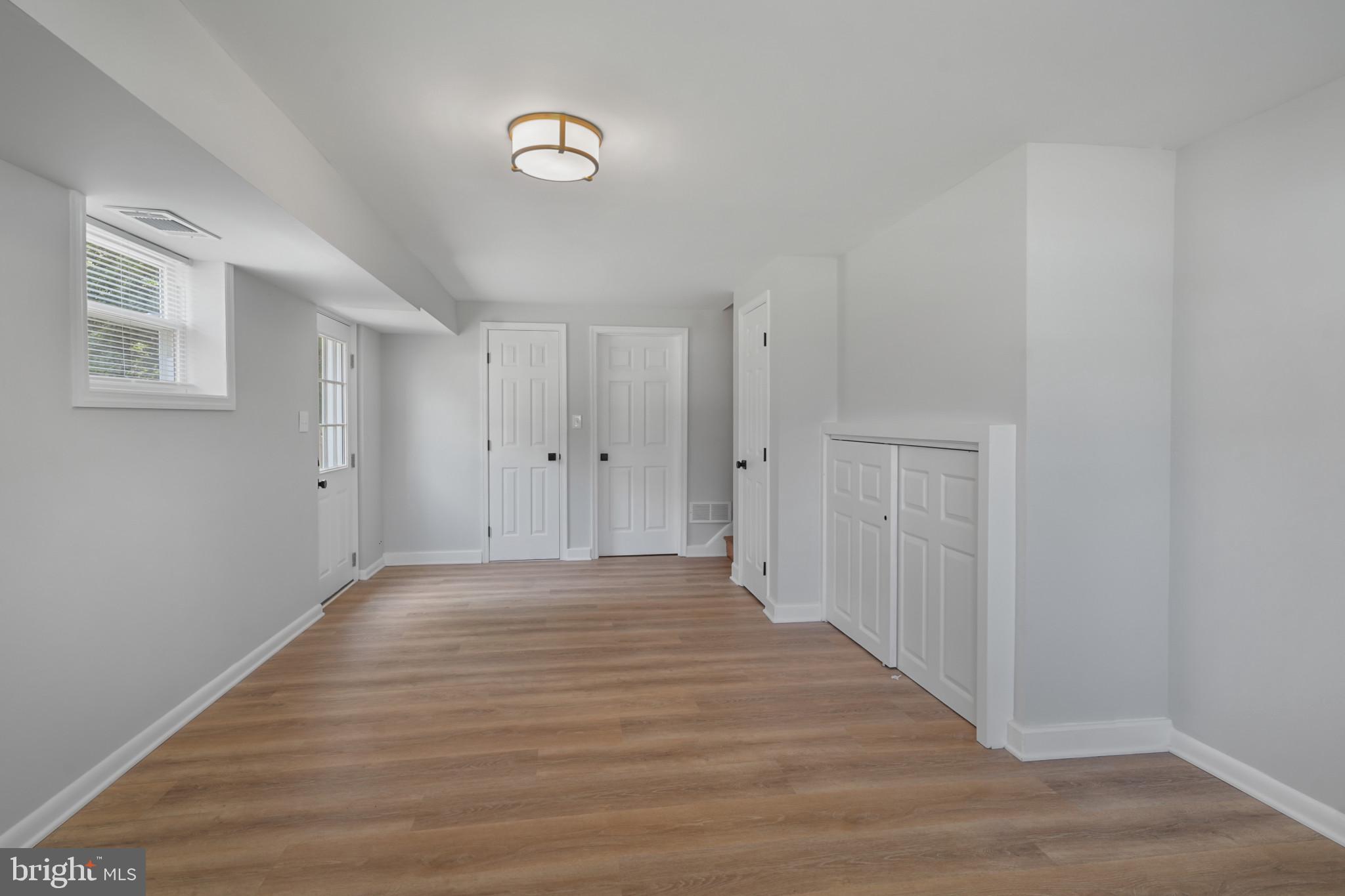 GREENACRES - Residential Lease