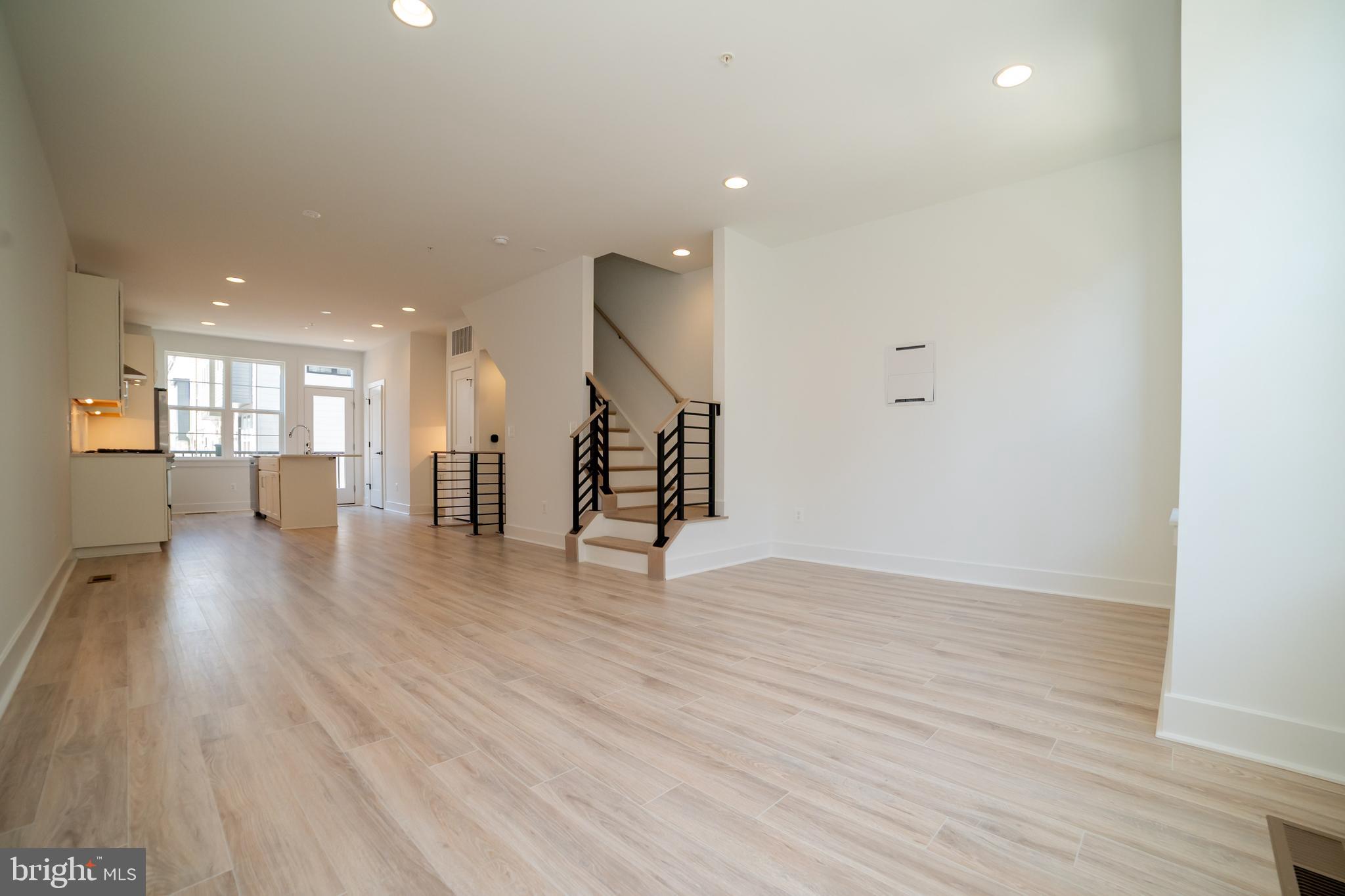 GRAHAM PARK - Residential Lease