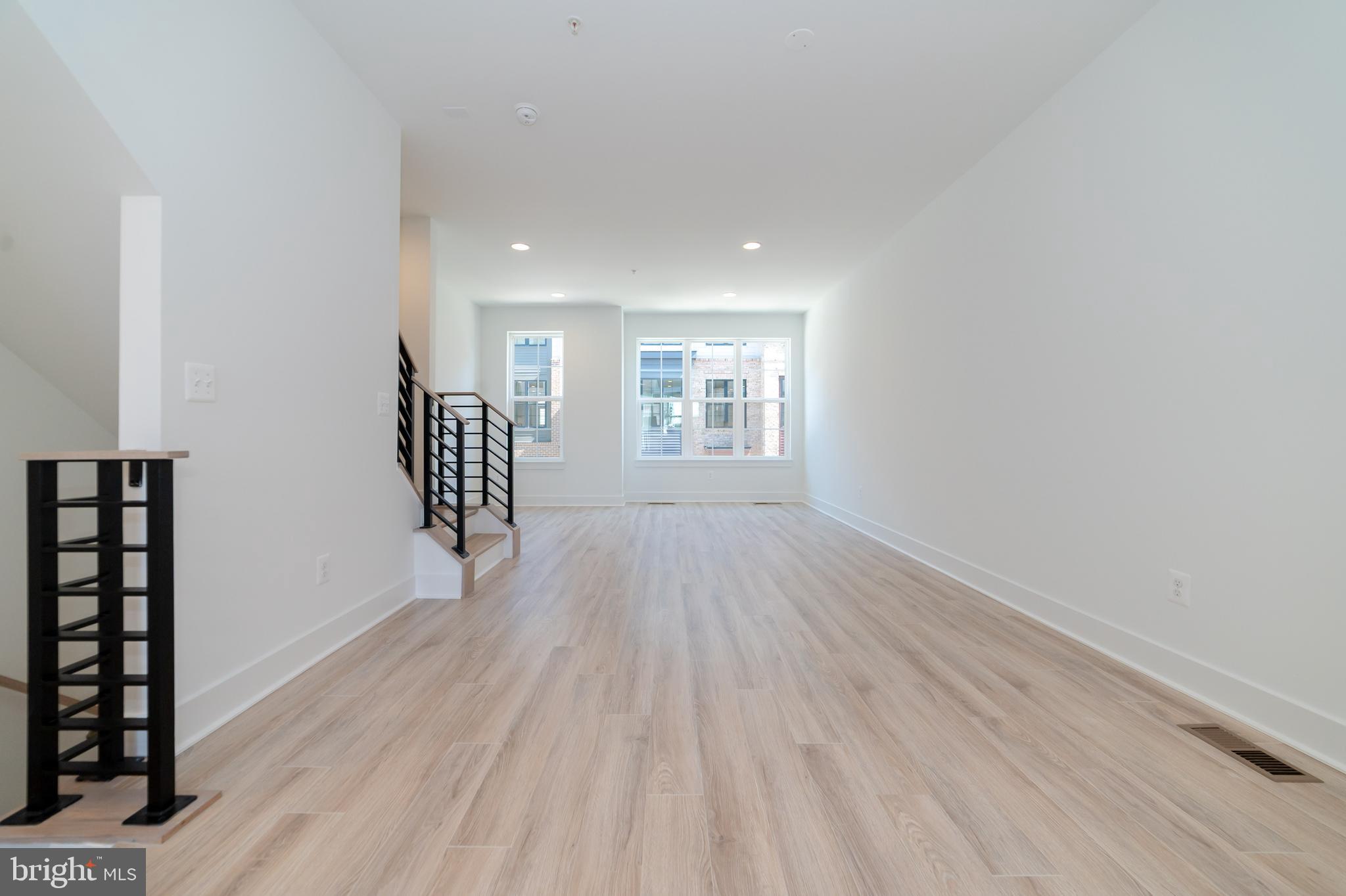 GRAHAM PARK - Residential Lease