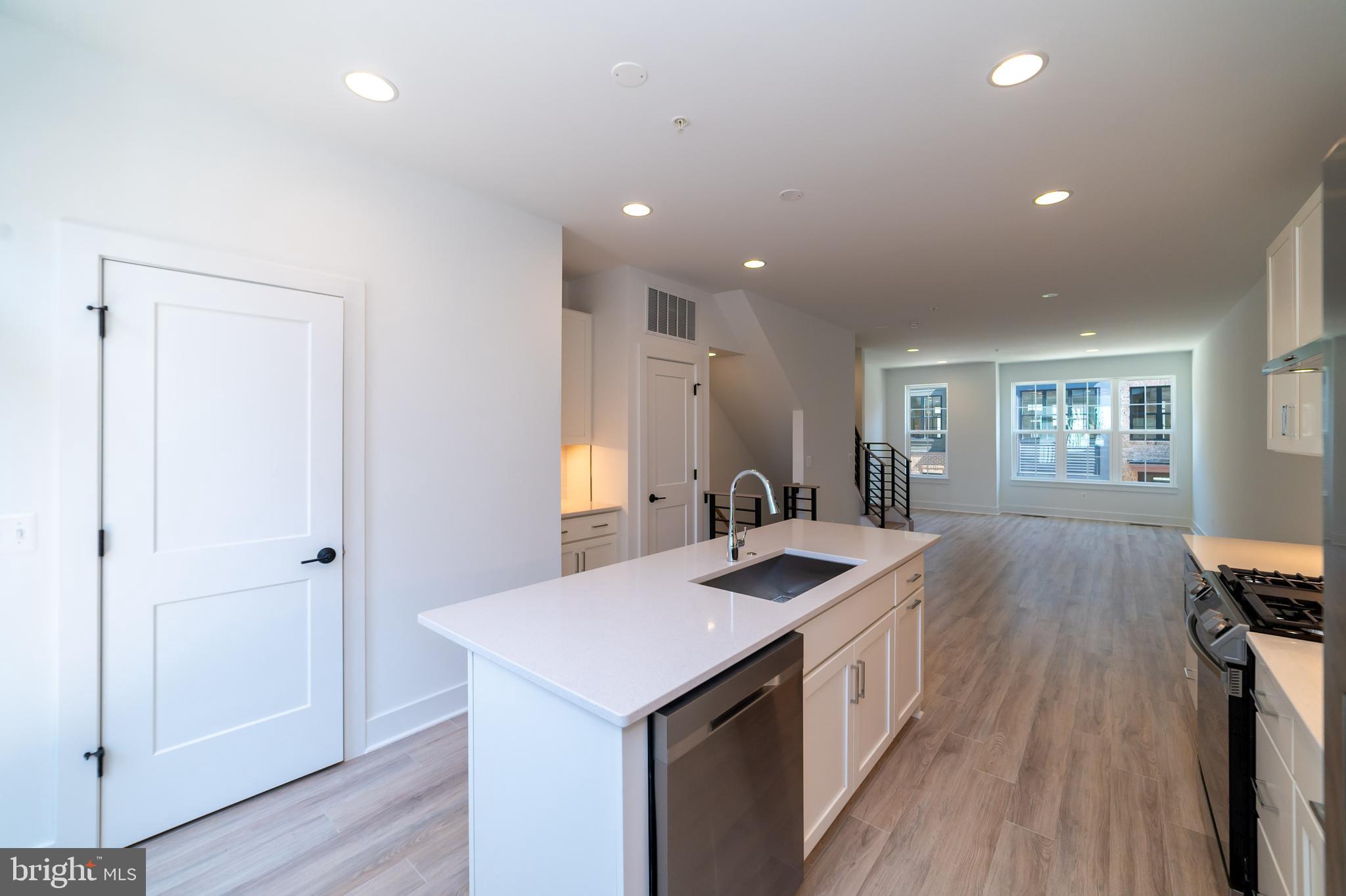 GRAHAM PARK - Residential Lease