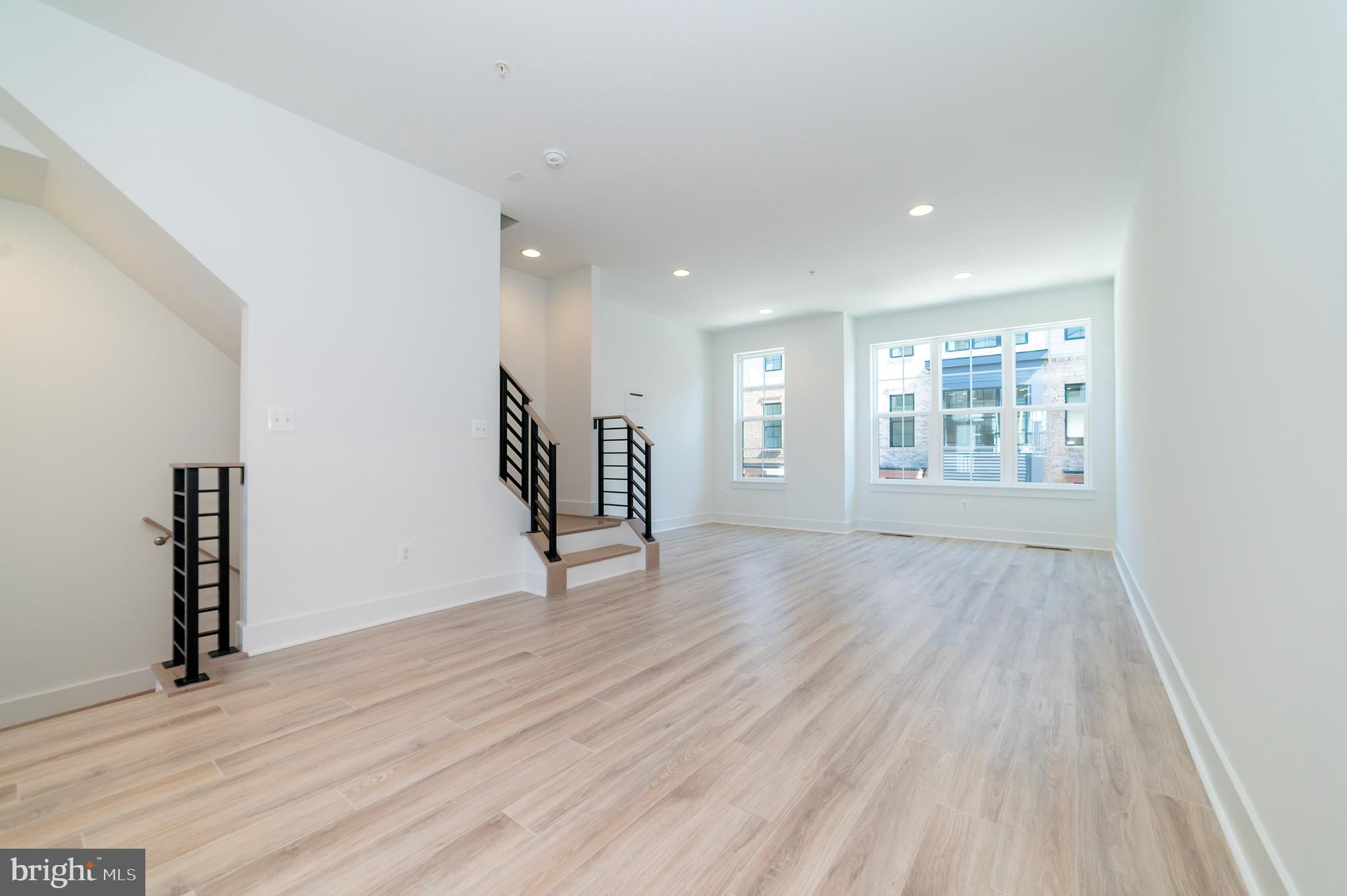 GRAHAM PARK - Residential Lease