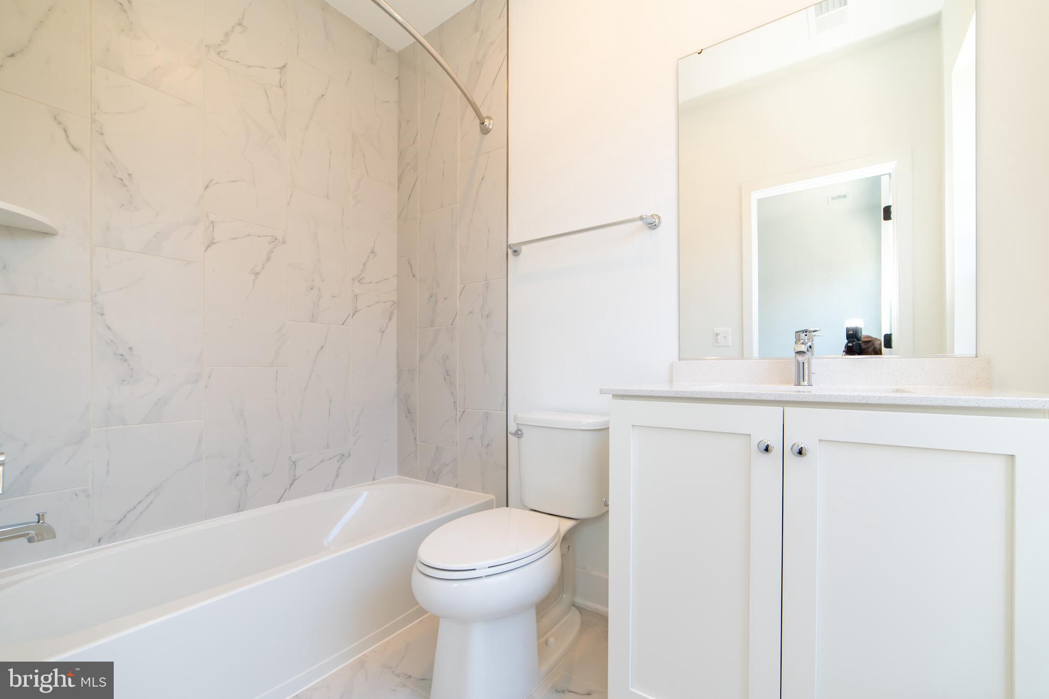 GRAHAM PARK - Residential Lease