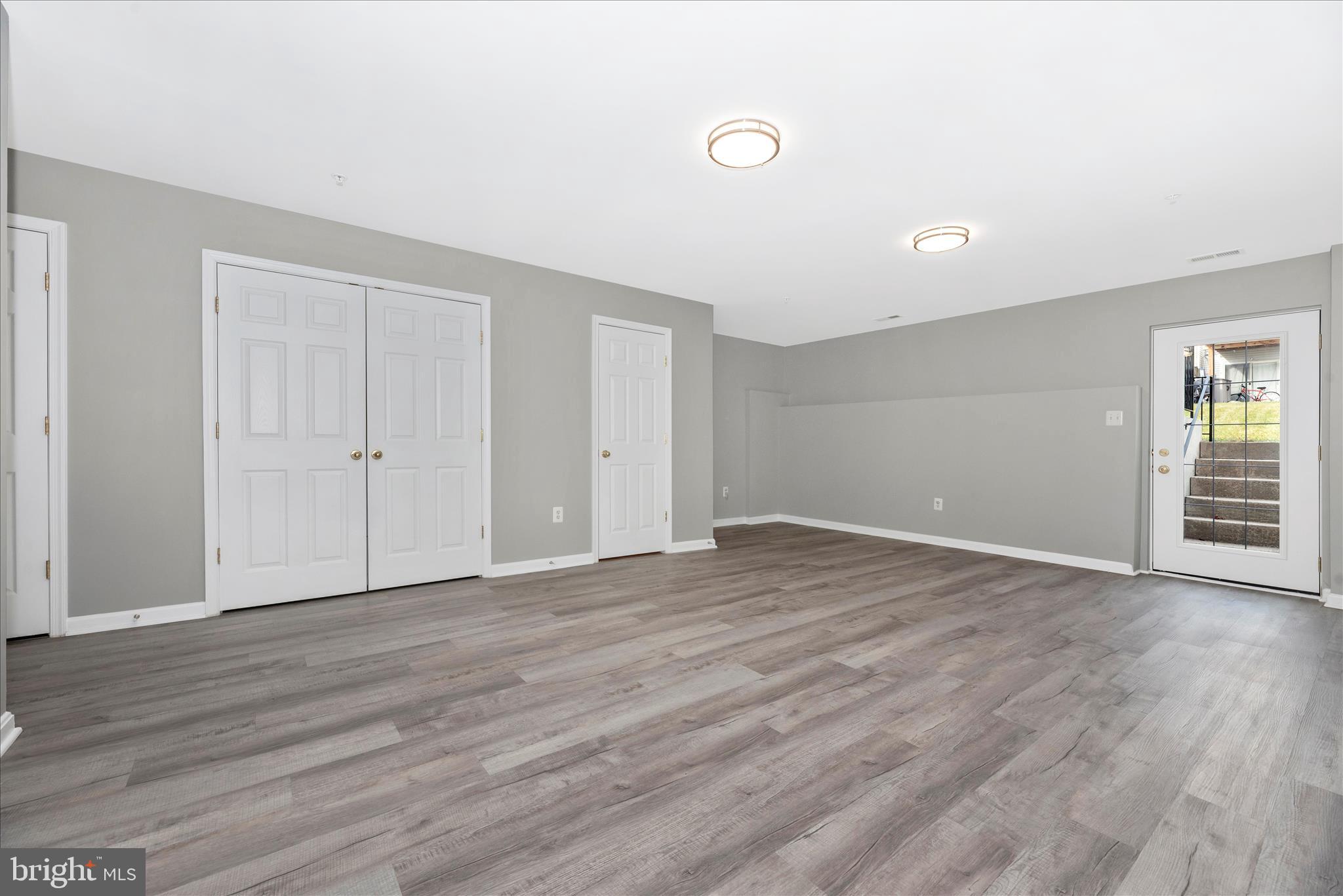 VILLAGES OF URBANA - Residential