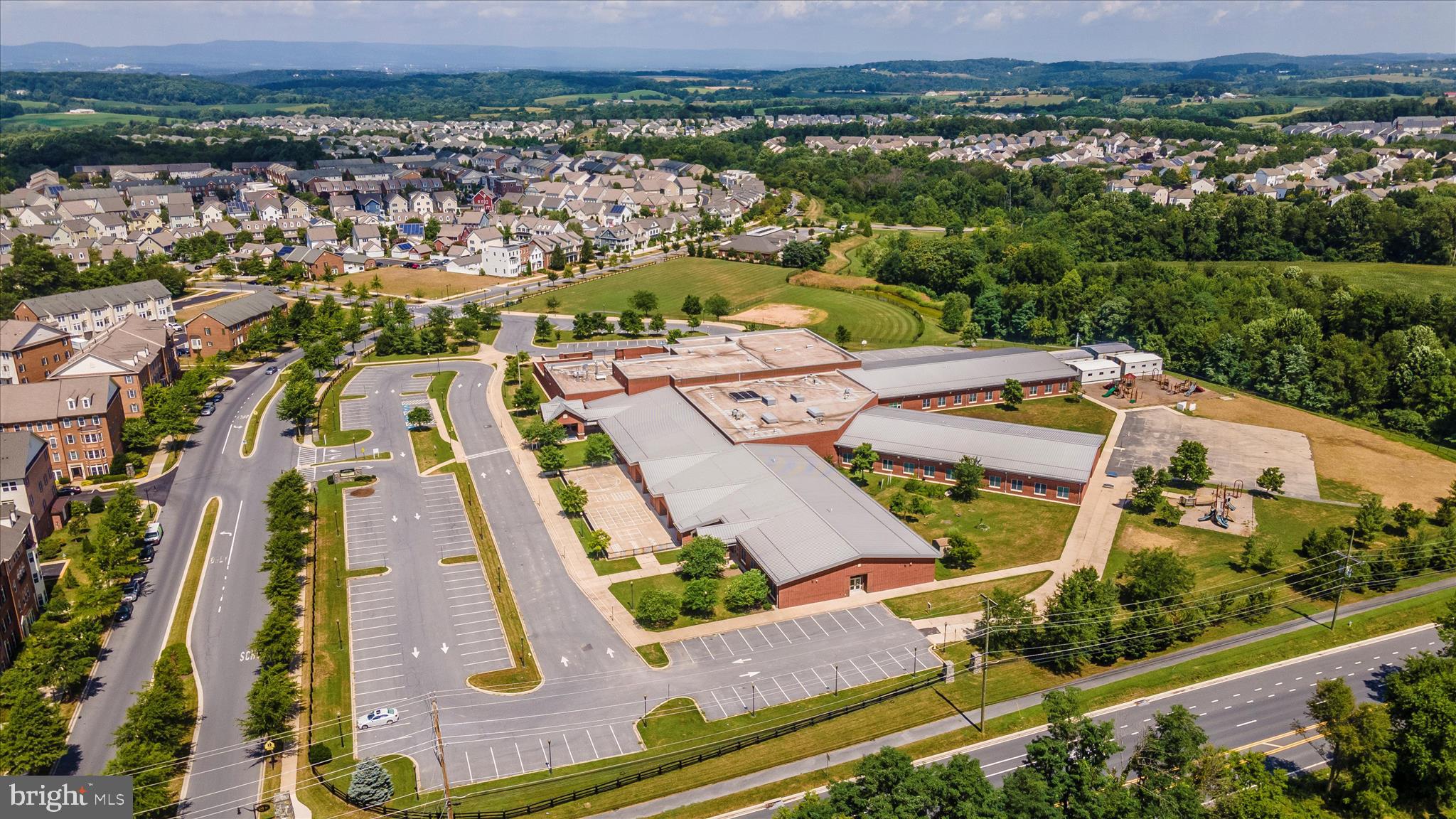 VILLAGES OF URBANA - Residential