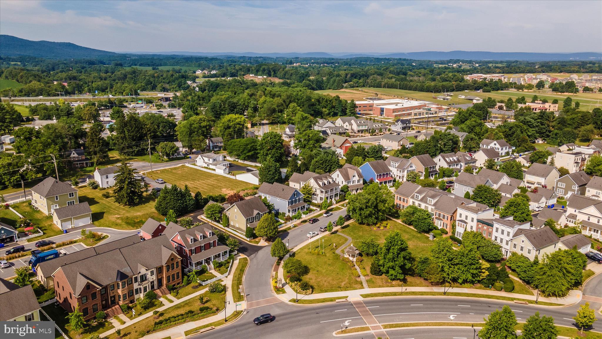 VILLAGES OF URBANA - Residential