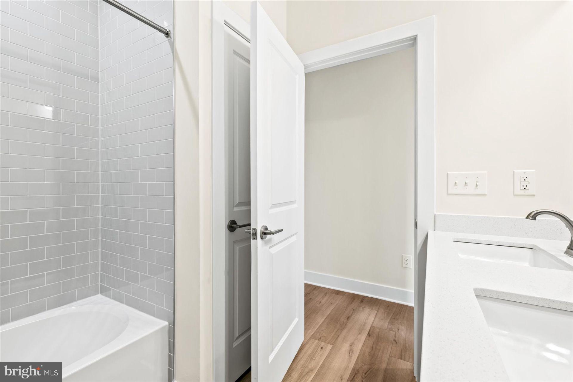 IRONWOOD - Residential