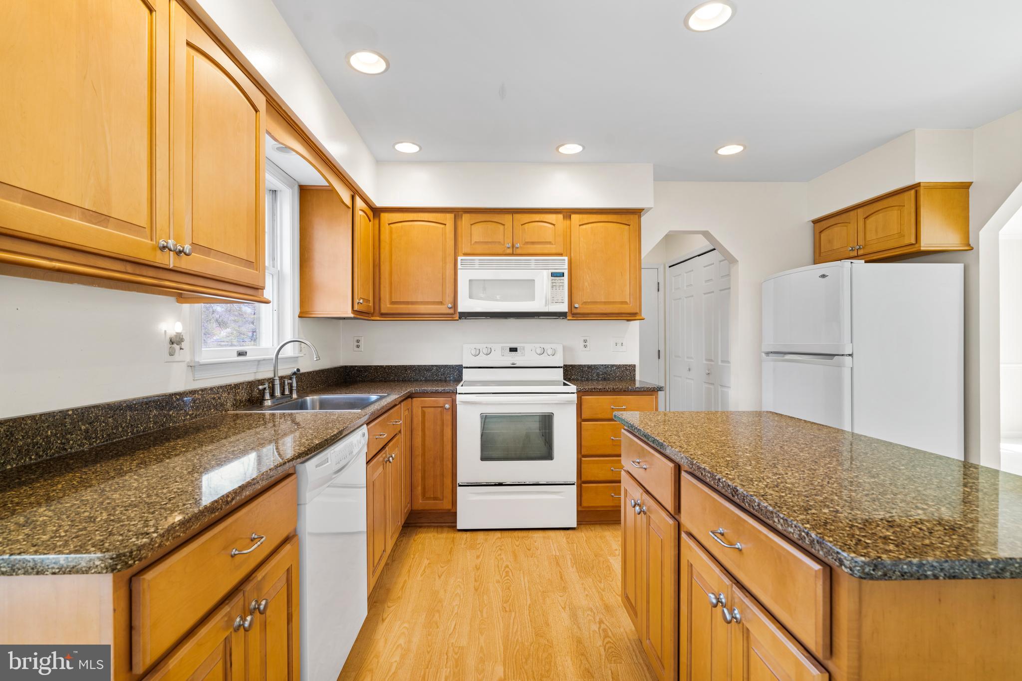 DORSEY HALL - Residential