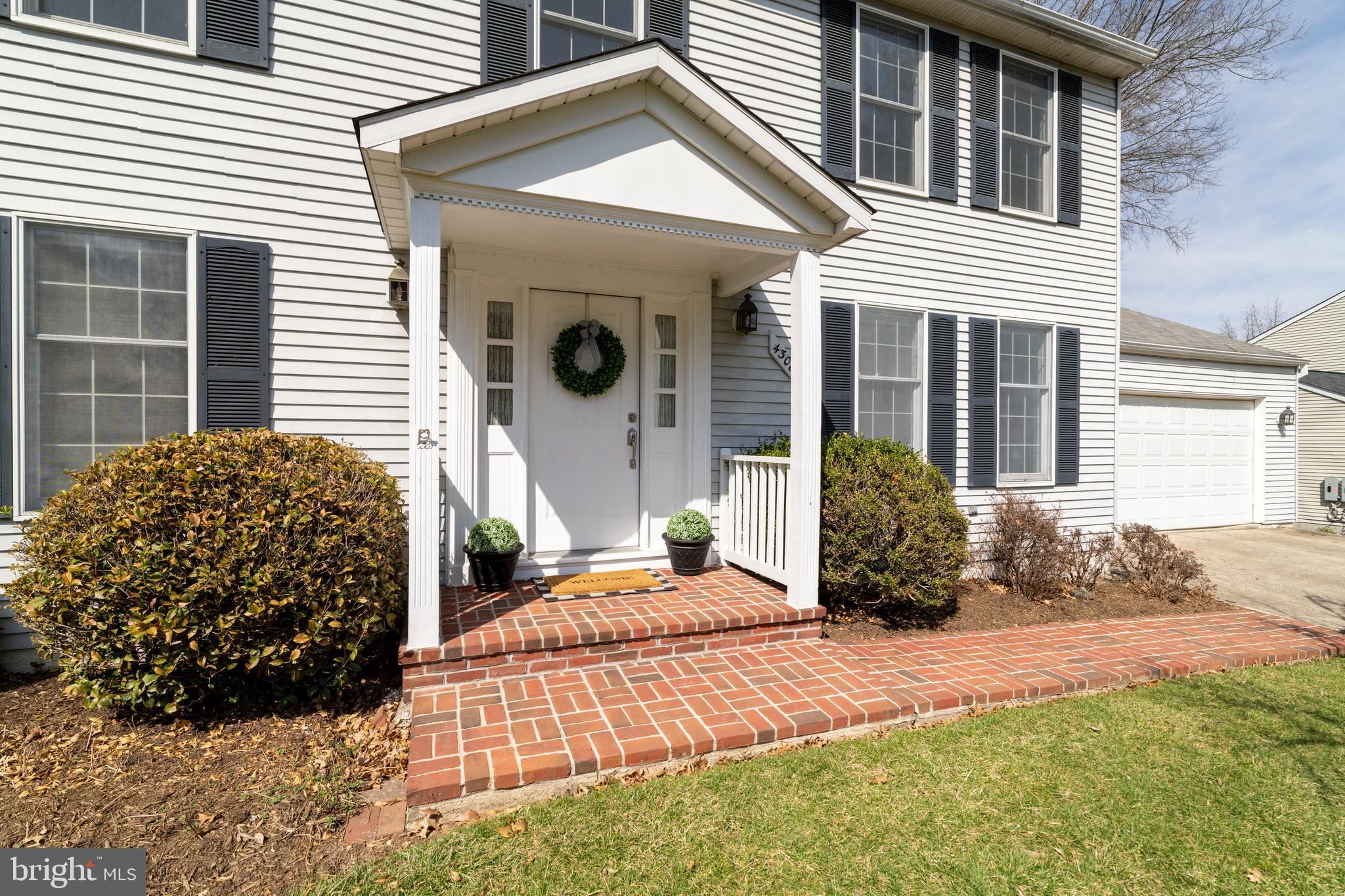 DORSEY HALL - Residential