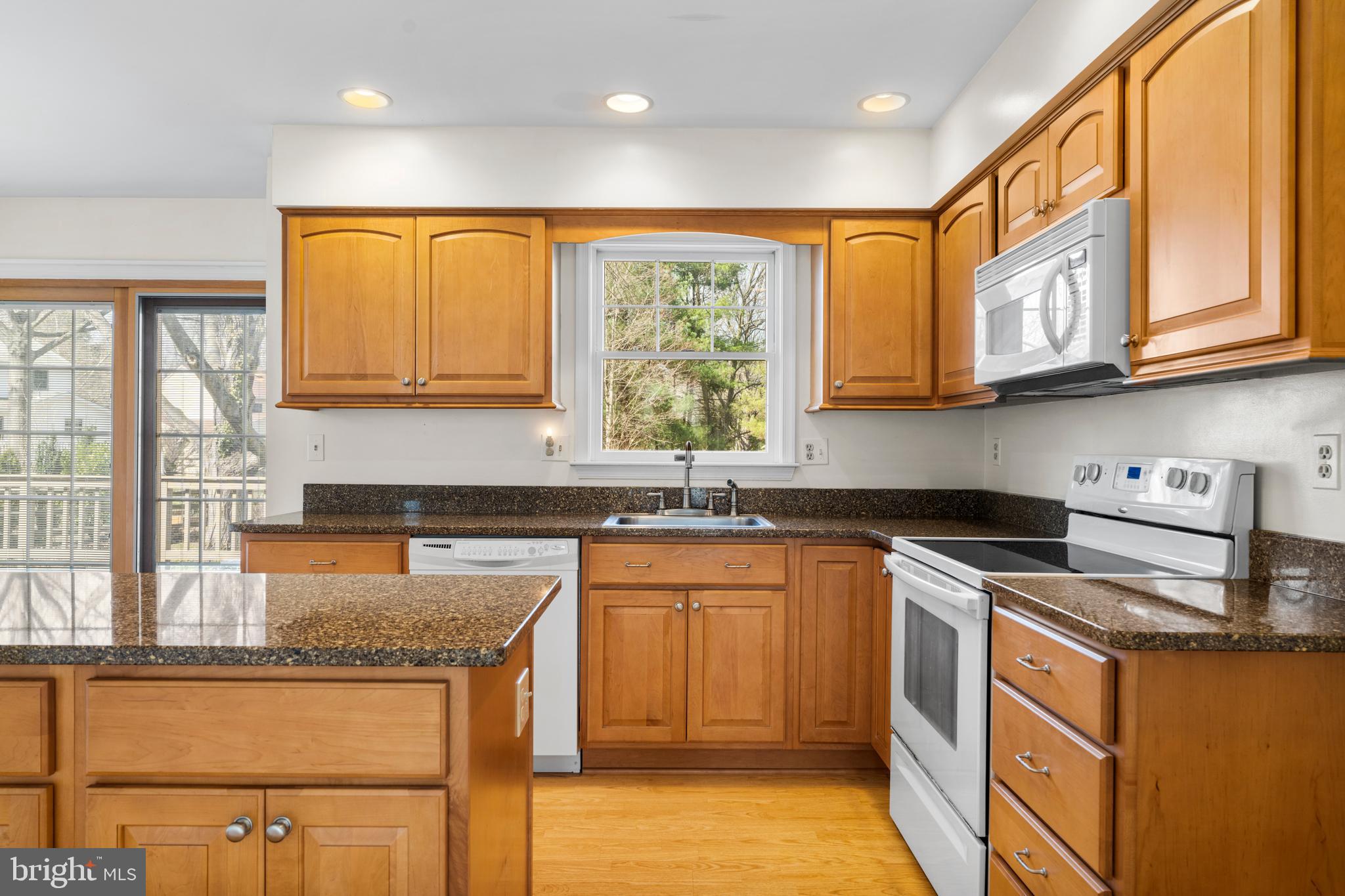 DORSEY HALL - Residential