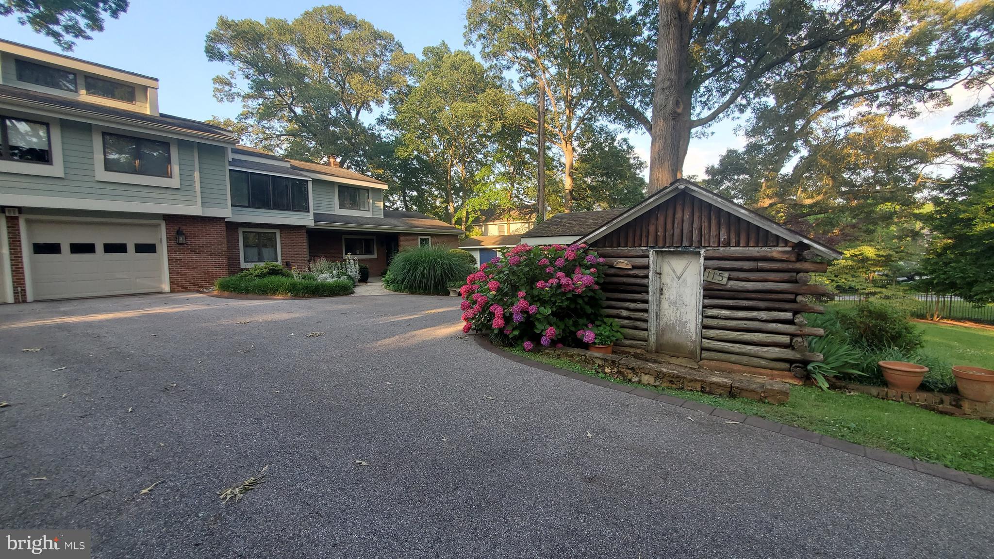 TRUXTON HEIGHTS - Residential