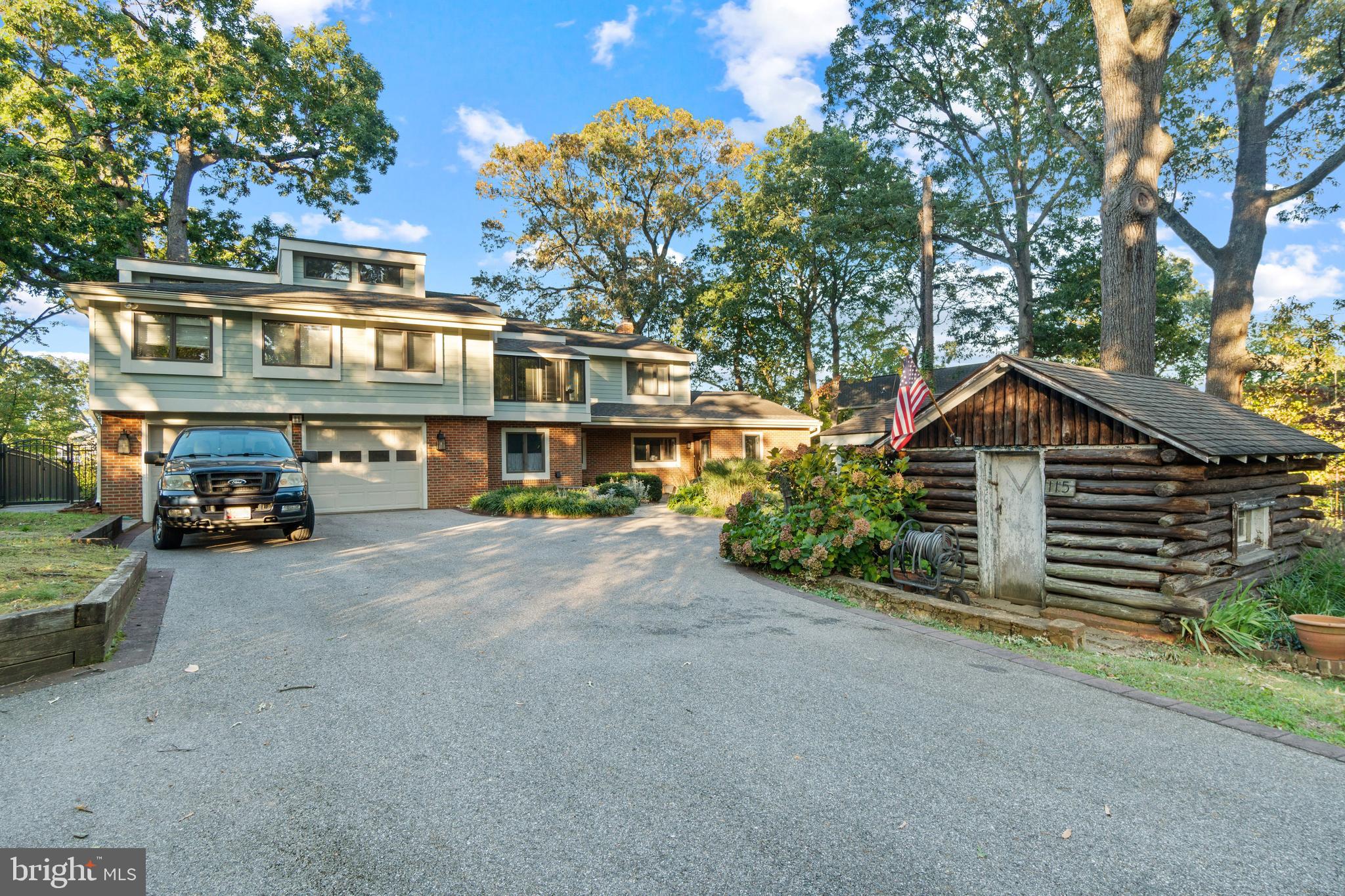 TRUXTON HEIGHTS - Residential