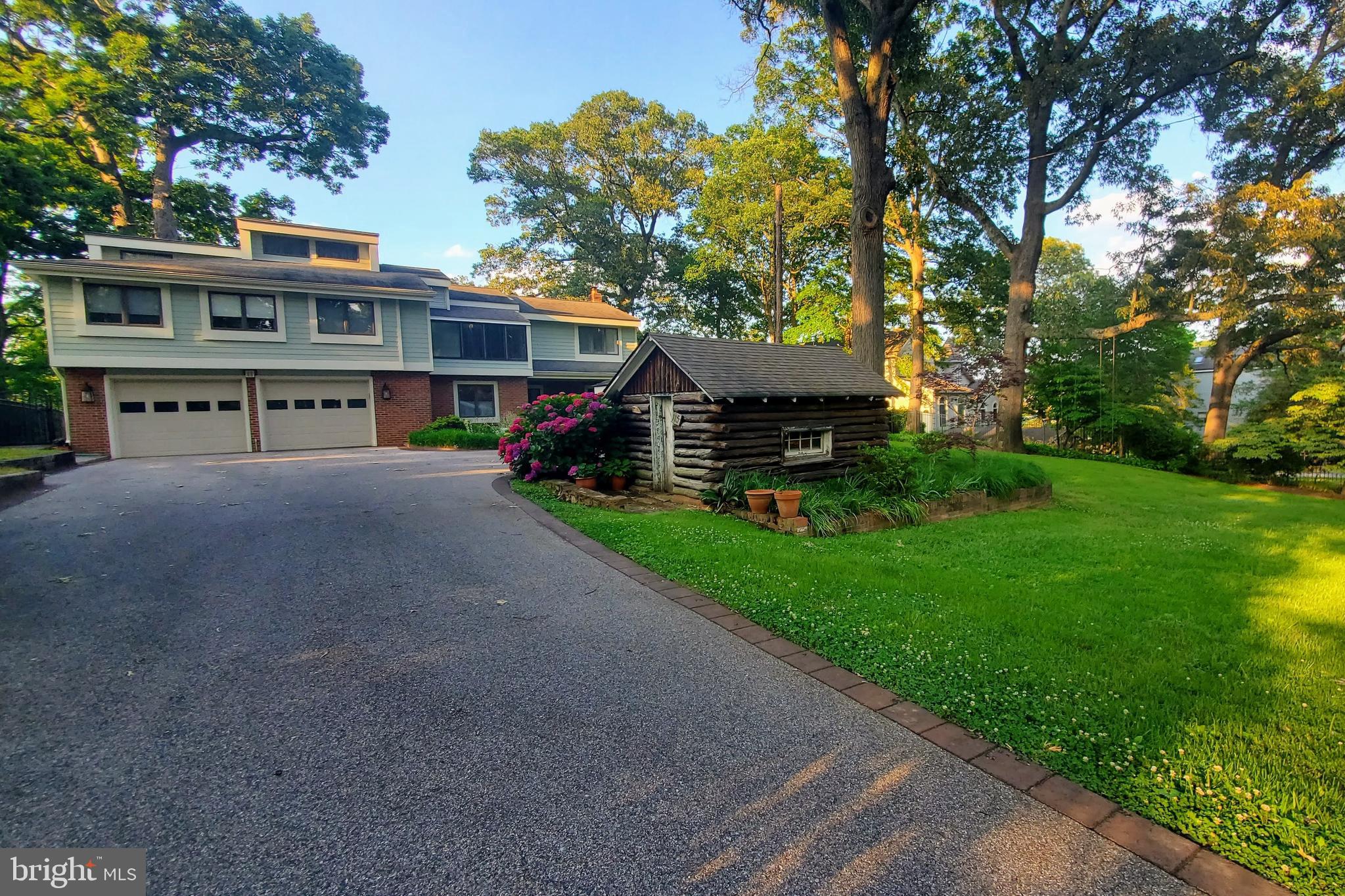 TRUXTON HEIGHTS - Residential