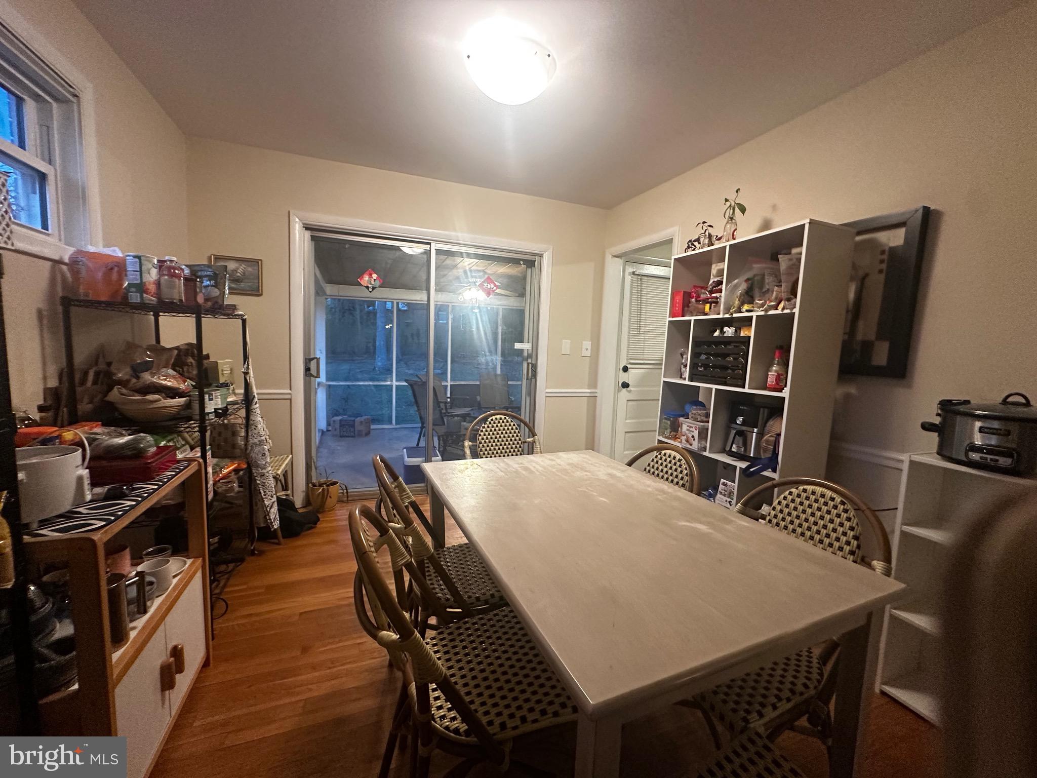 COLLEGE PARK WOODS - Residential