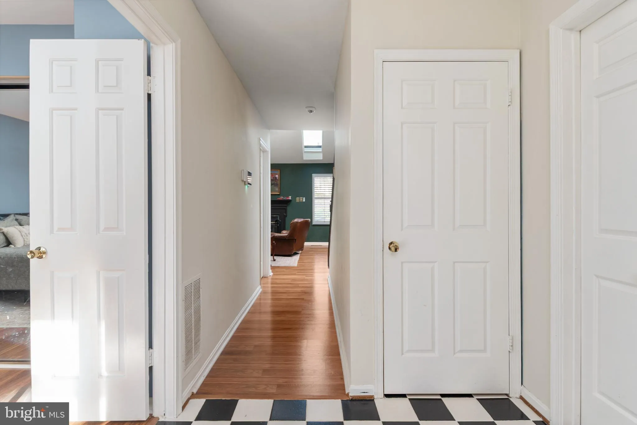 Upper Marlboro, Maryland 20772, United States, 3 Bedrooms Bedrooms, ,4 BathroomsBathrooms,Residential,Pending,205308