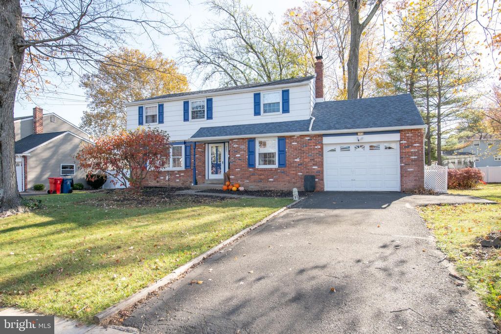 Photo of 287 Essex Road, WARMINSTER, PA 18974 (MLS # PABU2108782)