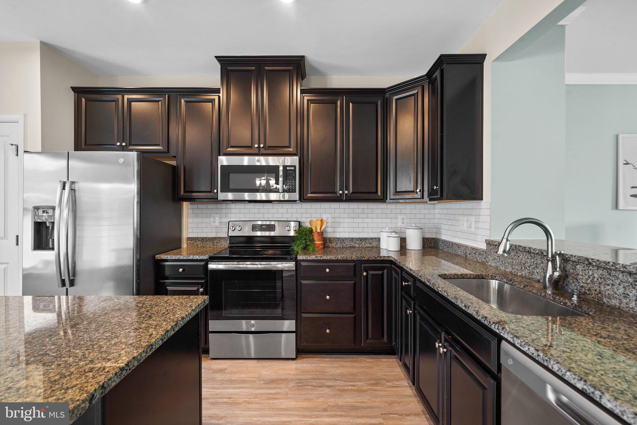 BRUNSWICK CROSSING - Residential