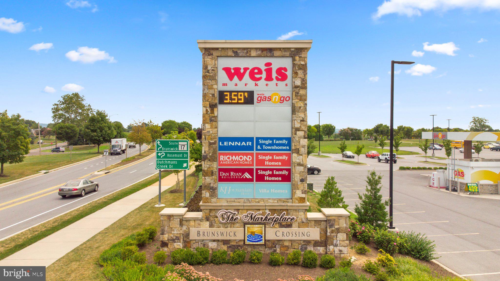 BRUNSWICK CROSSING - Residential