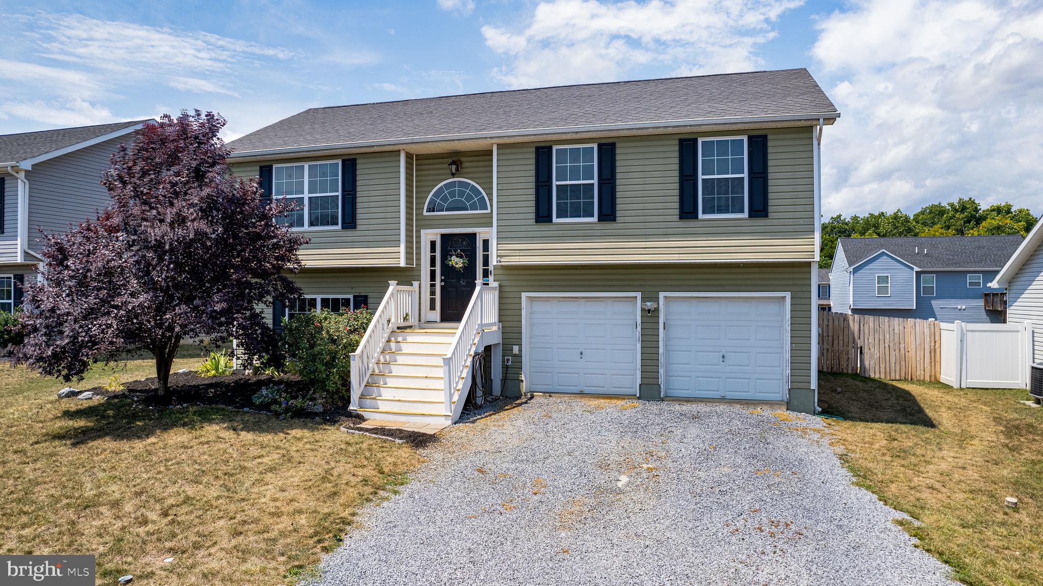 INWOOD VILLAGE - Residential