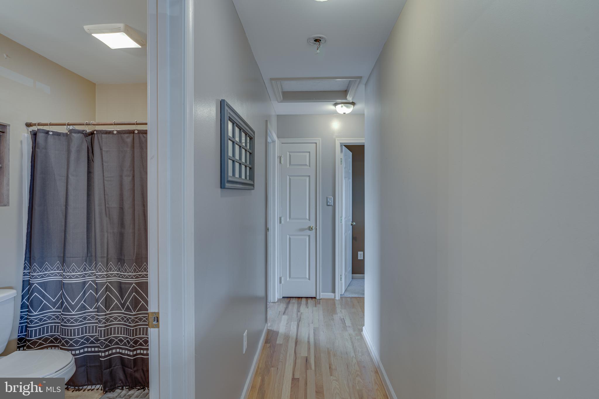 INWOOD VILLAGE - Residential