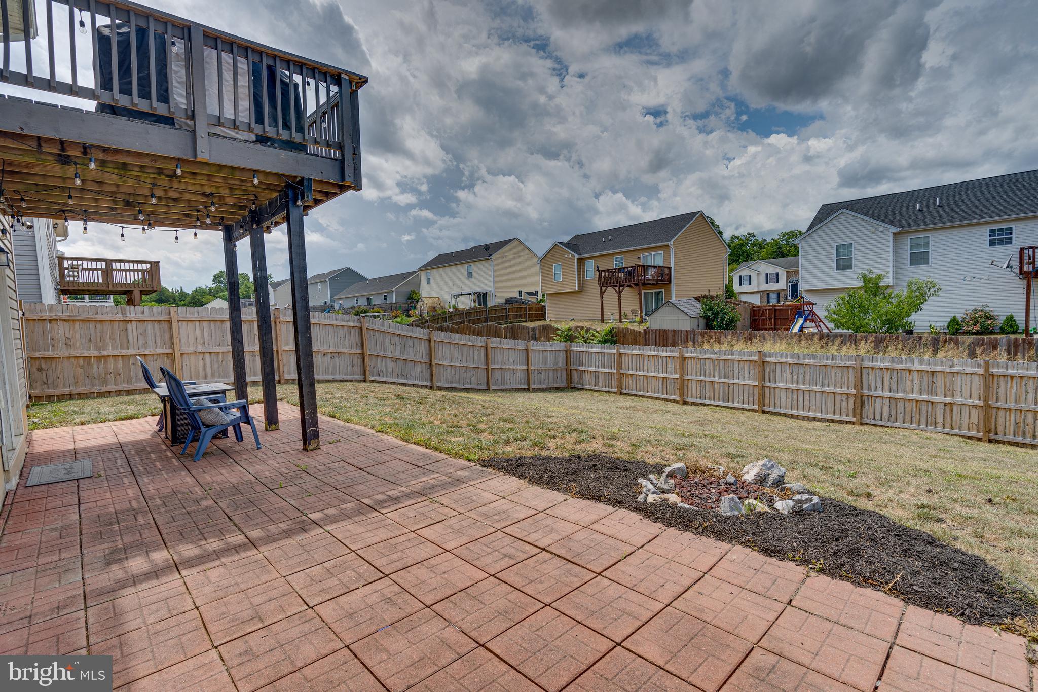 INWOOD VILLAGE - Residential