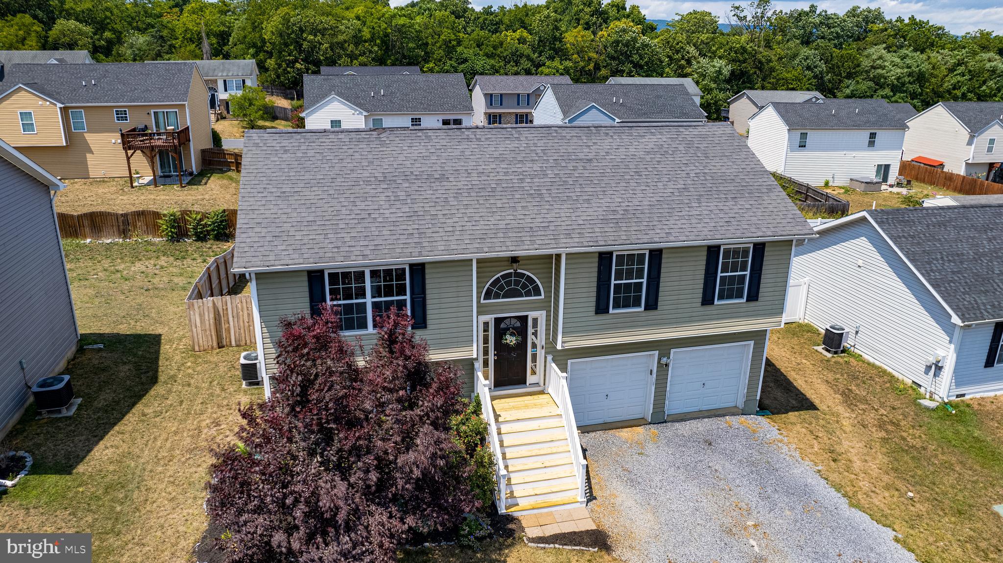 INWOOD VILLAGE - Residential