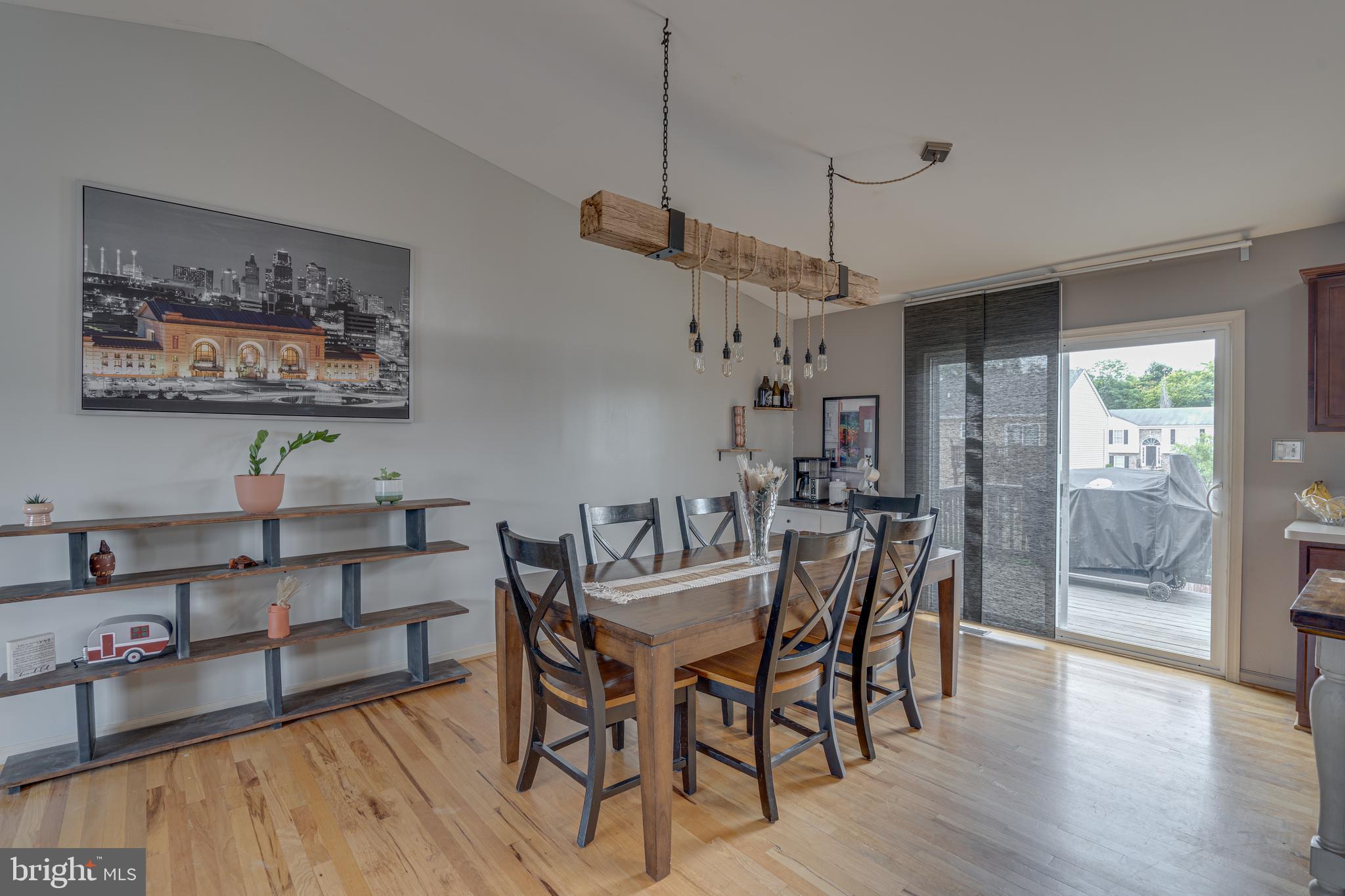 INWOOD VILLAGE - Residential