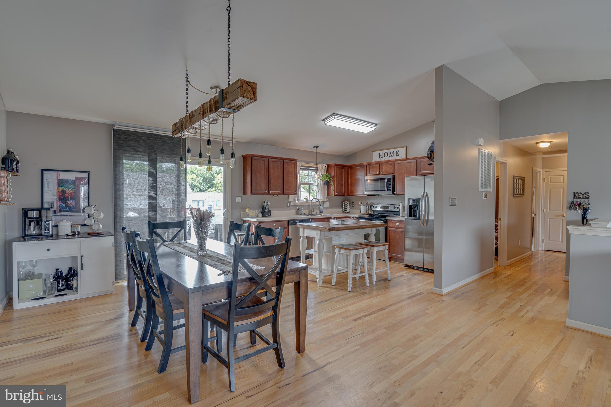 INWOOD VILLAGE - Residential