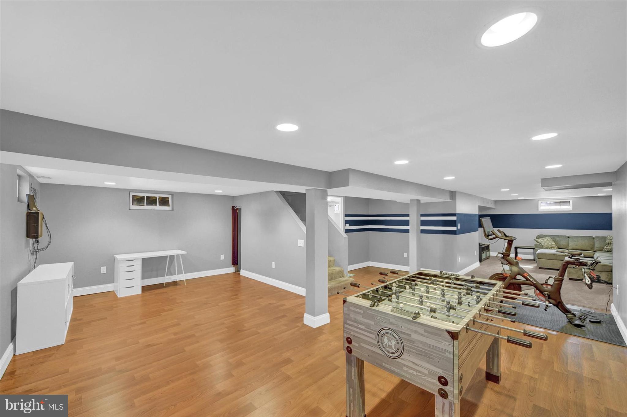 ROSEDALE MANOR - Residential