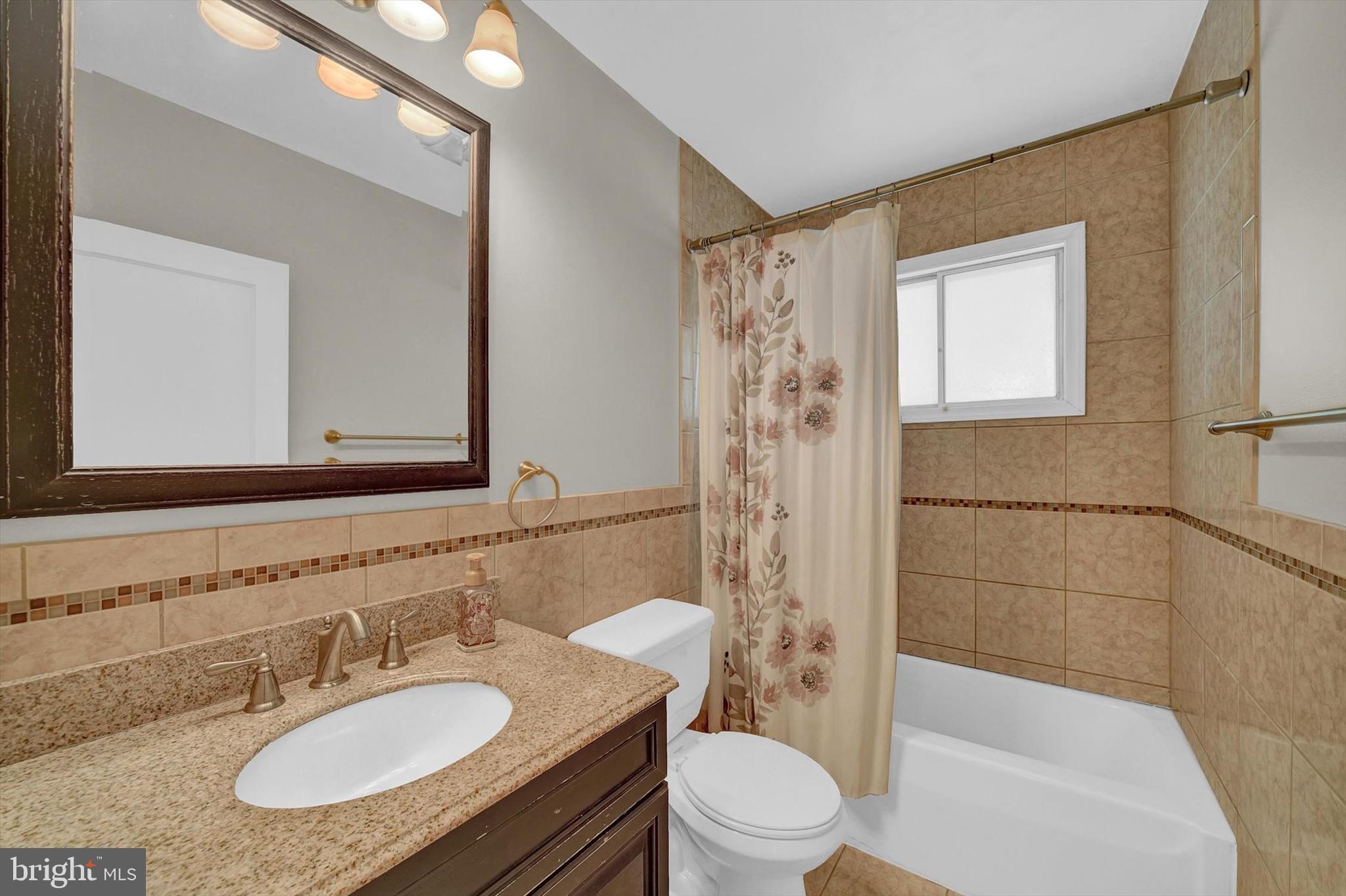 ROSEDALE MANOR - Residential