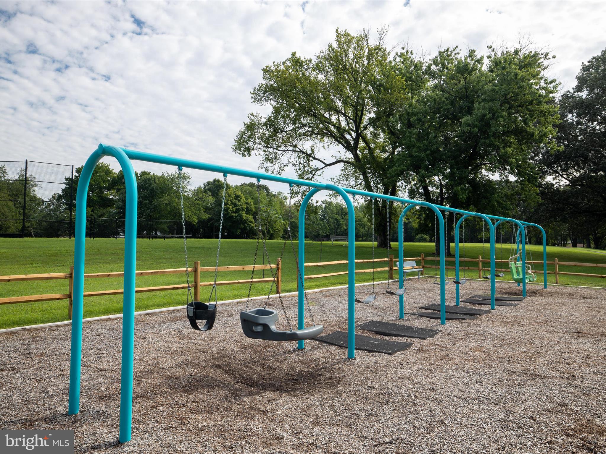 LINTHICUM HEIGHTS - Residential