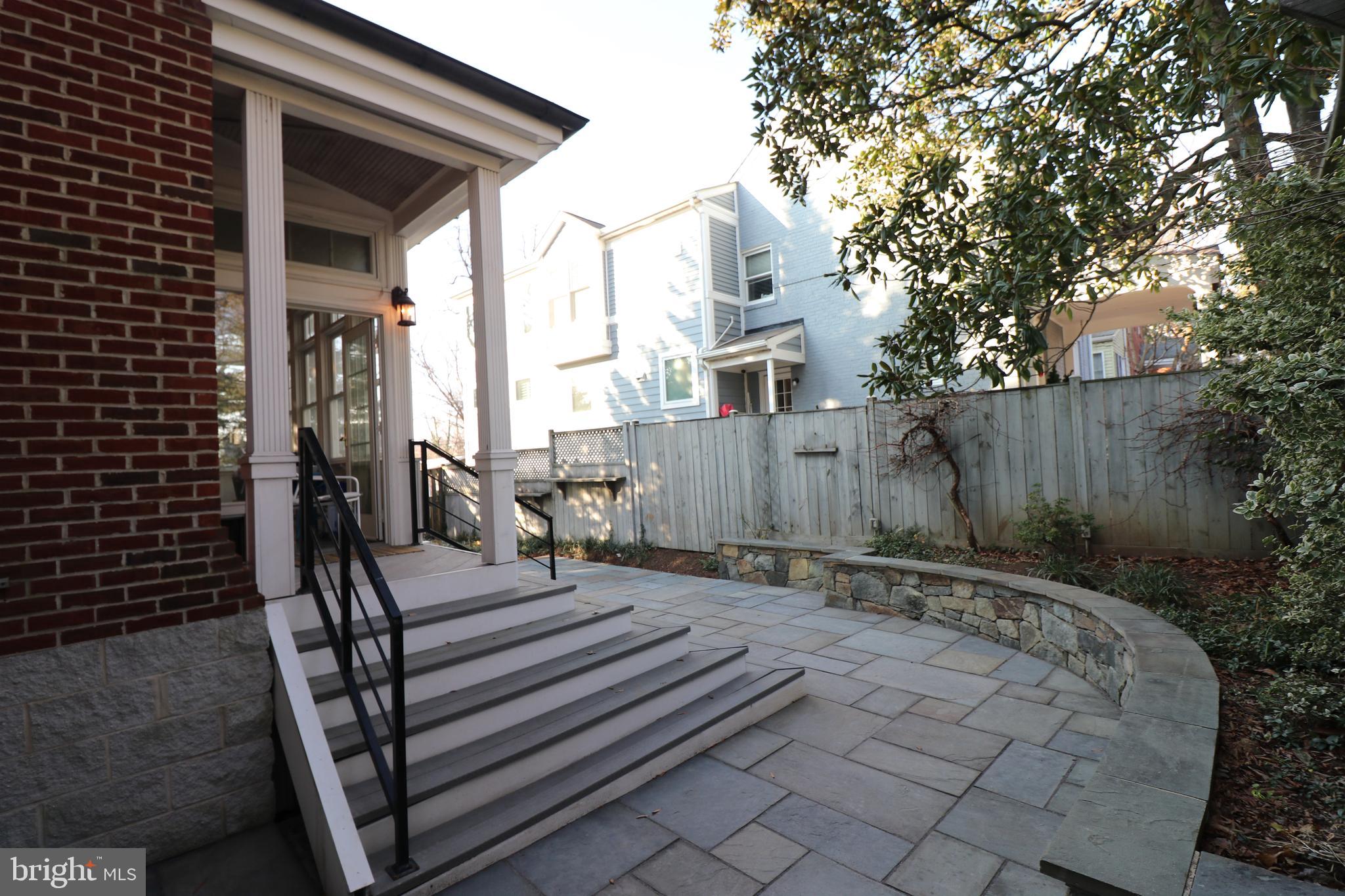 WILLET HEIGHTS - Residential Lease