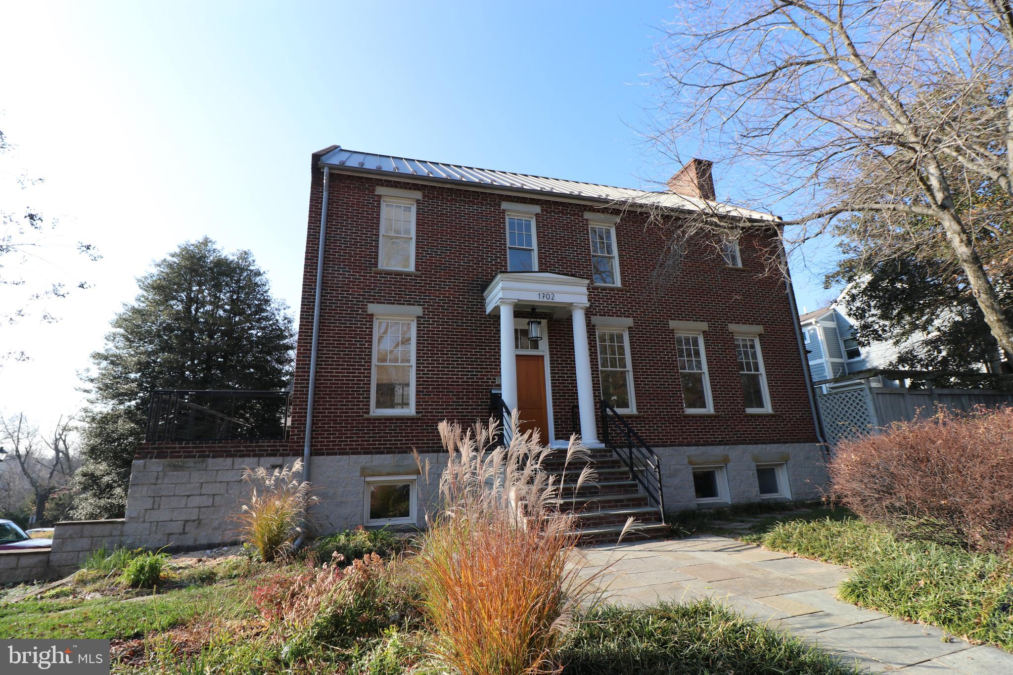 WILLET HEIGHTS - Residential Lease